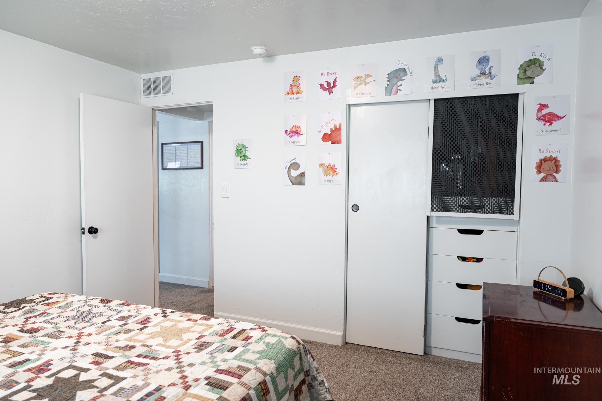 446 Perry Dr. Property Photo 28
