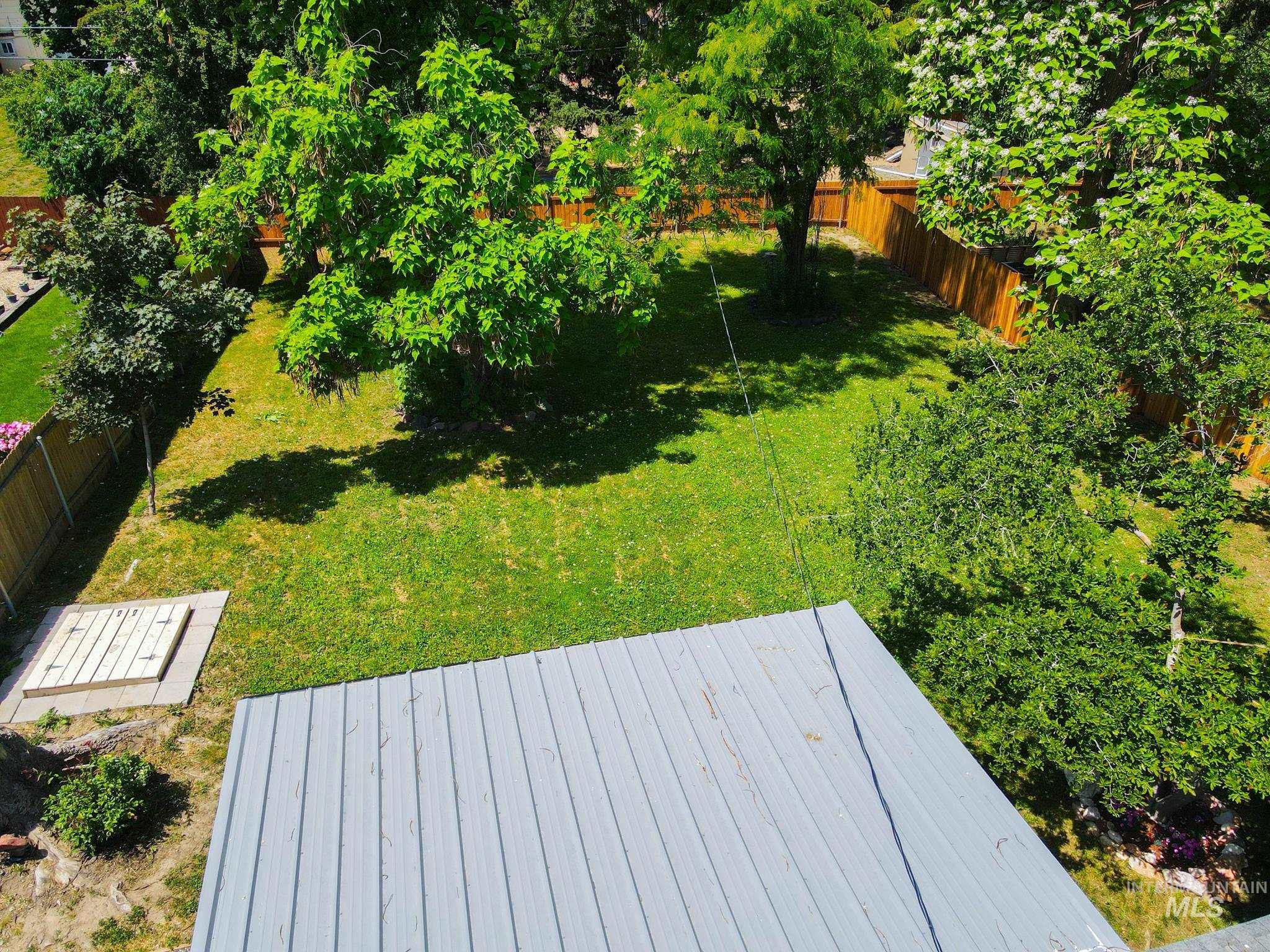 446 Perry Dr. Property Photo 39