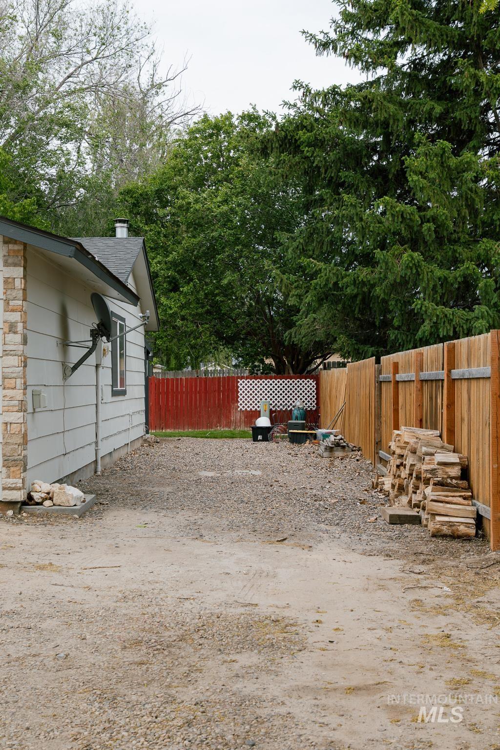 1406 N Lucille Property Photo 40