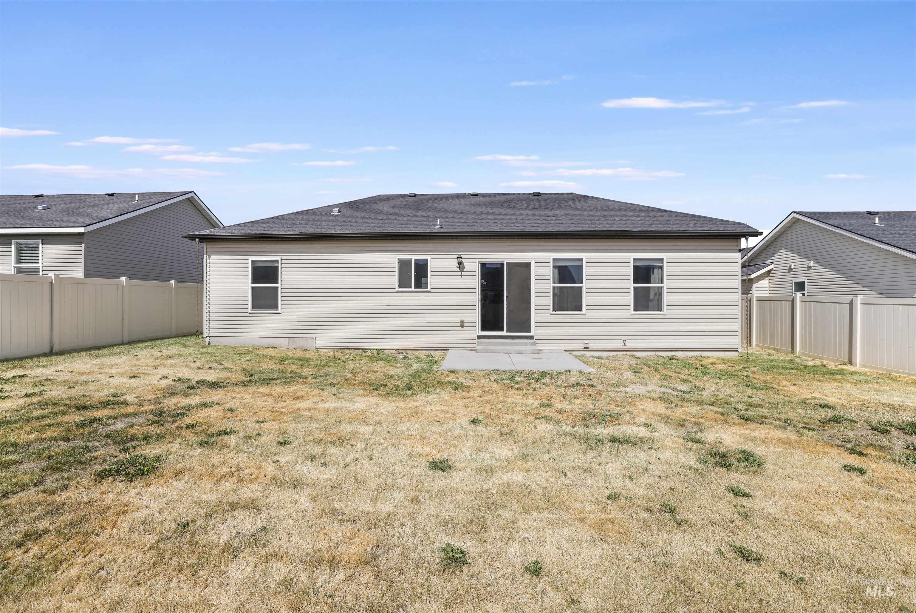381 Benno St. Property Photo 26
