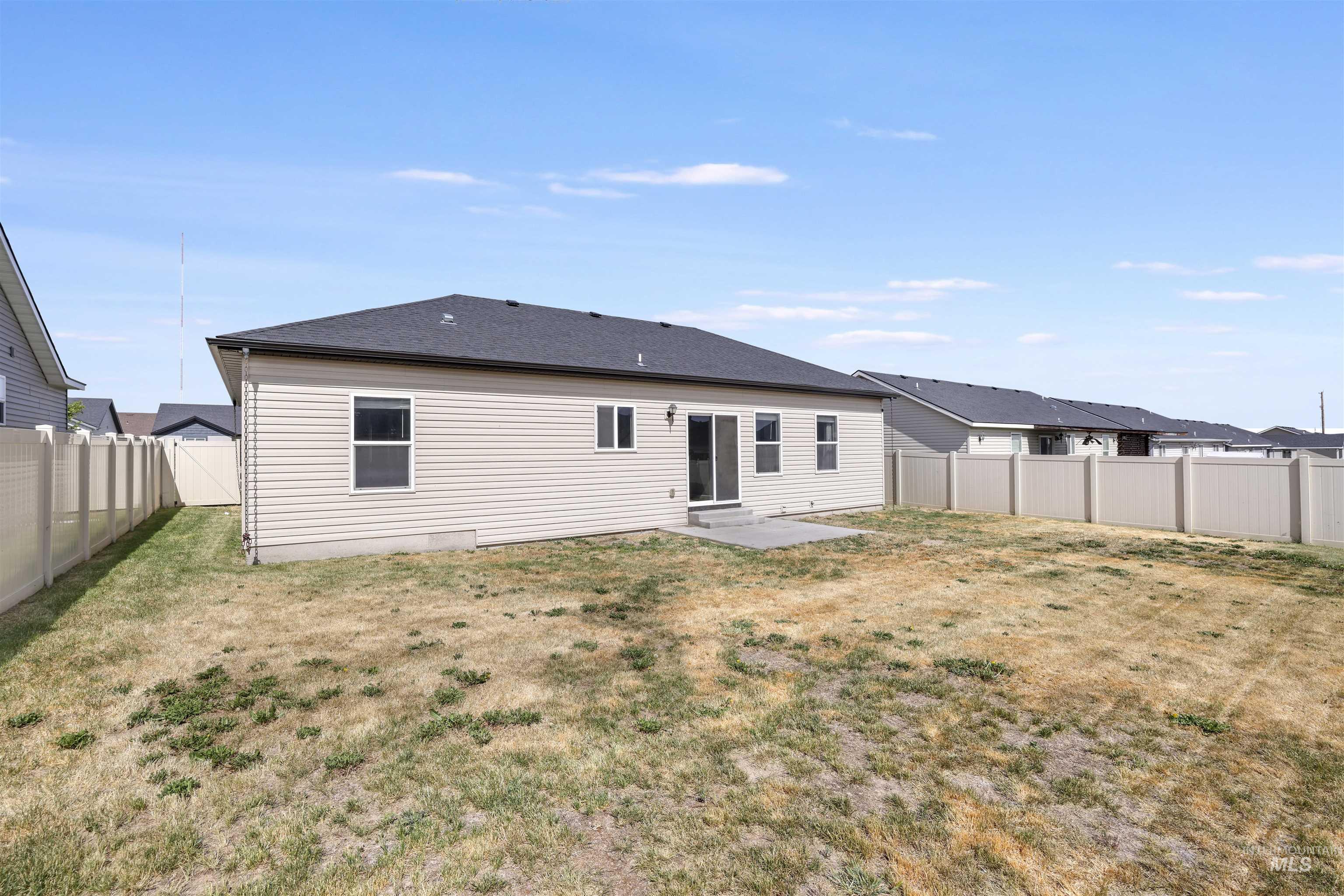381 Benno St. Property Photo 27