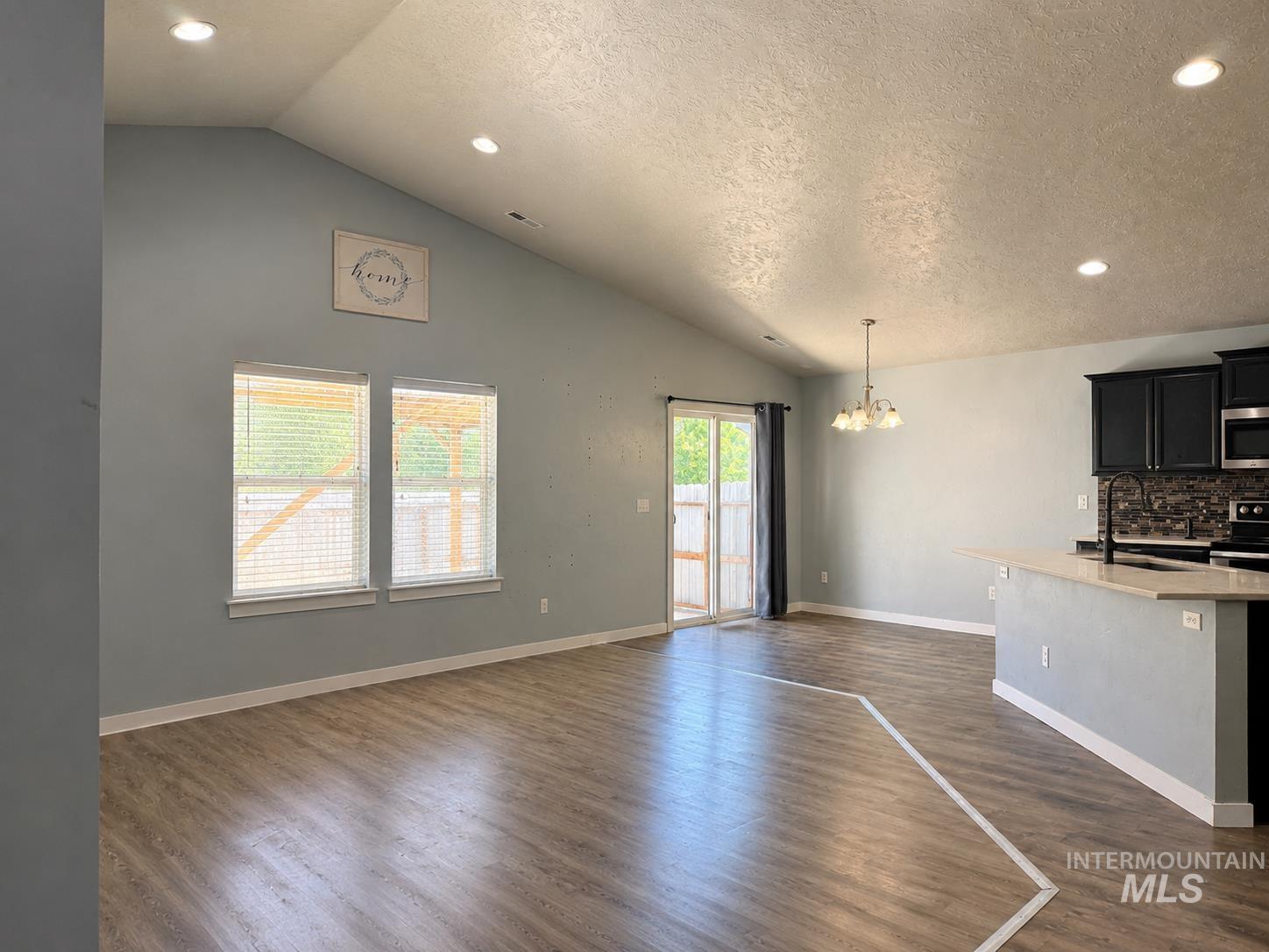 3813 E Holly Ridge Dr Property Photo 10