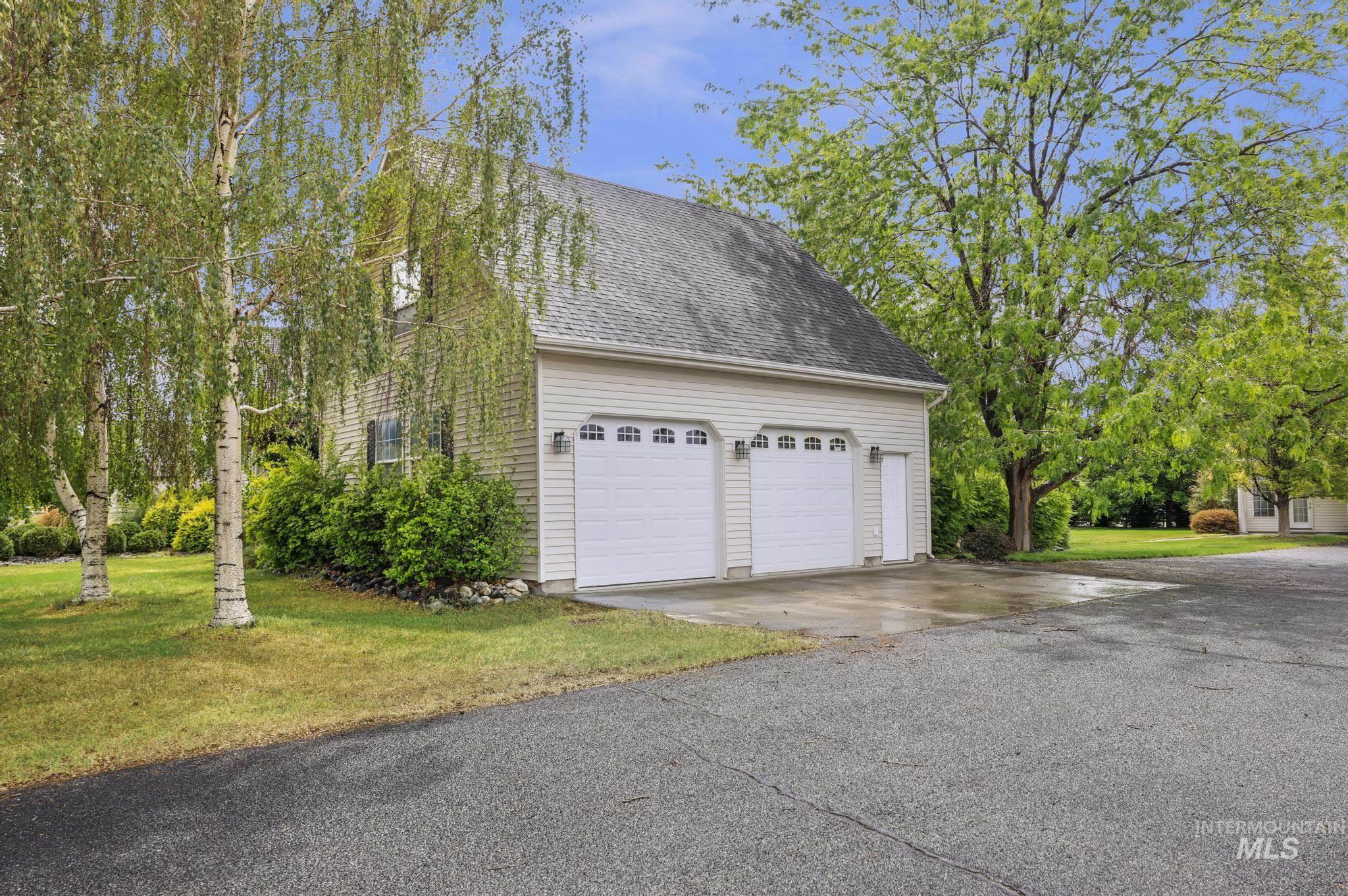 3711 N 2506 E Property Photo 5