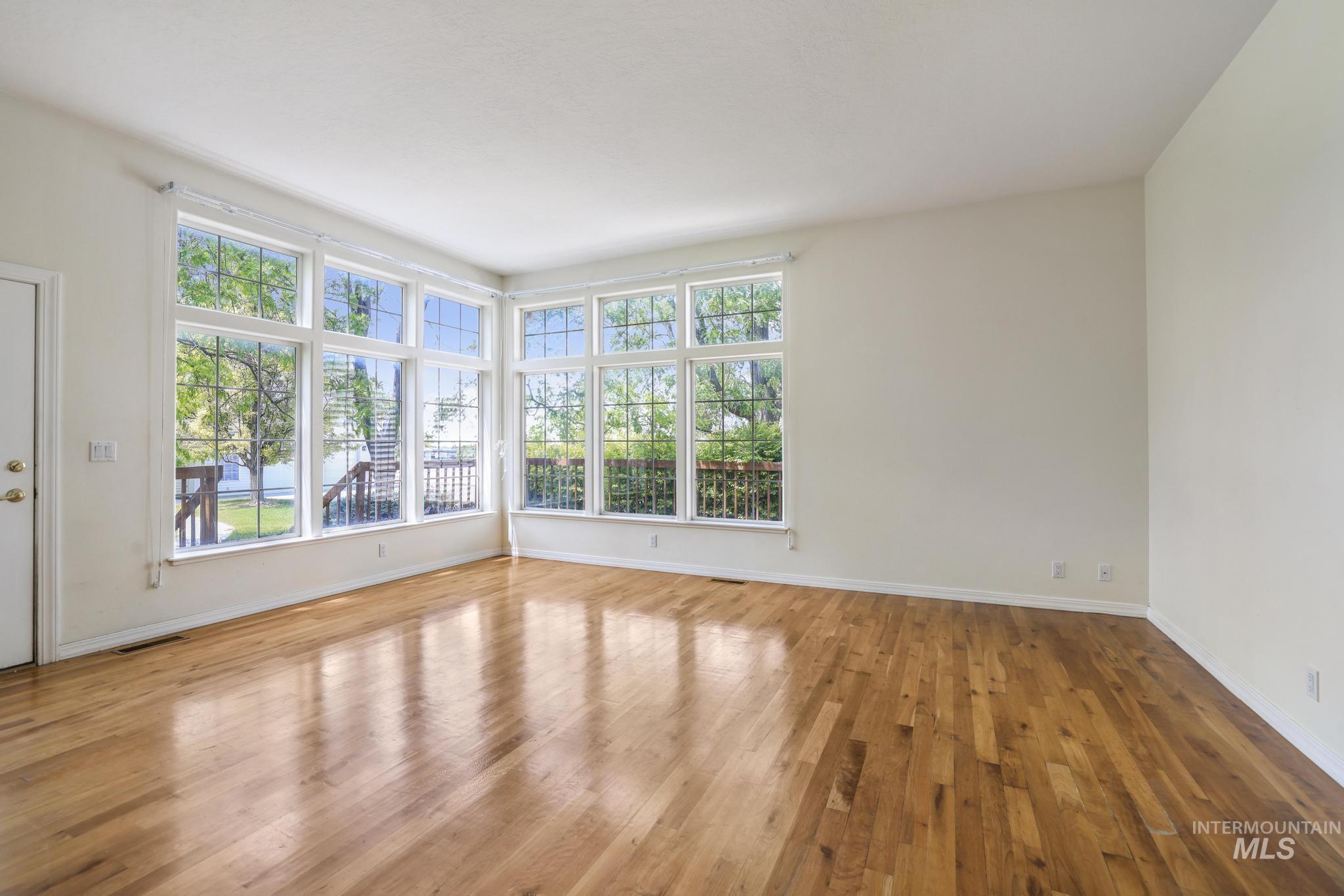 3711 N 2506 E Property Photo 14