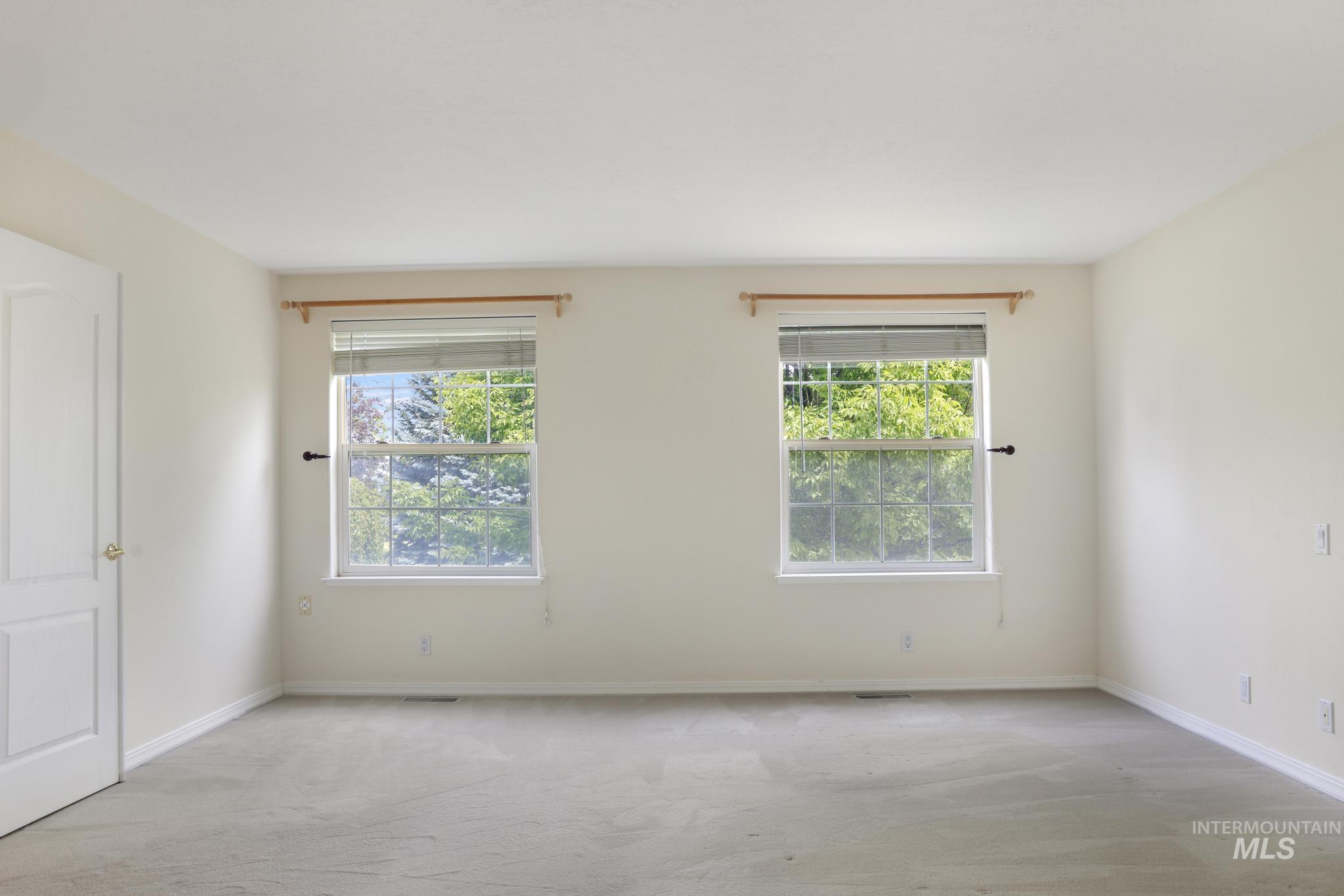 3711 N 2506 E Property Photo 18