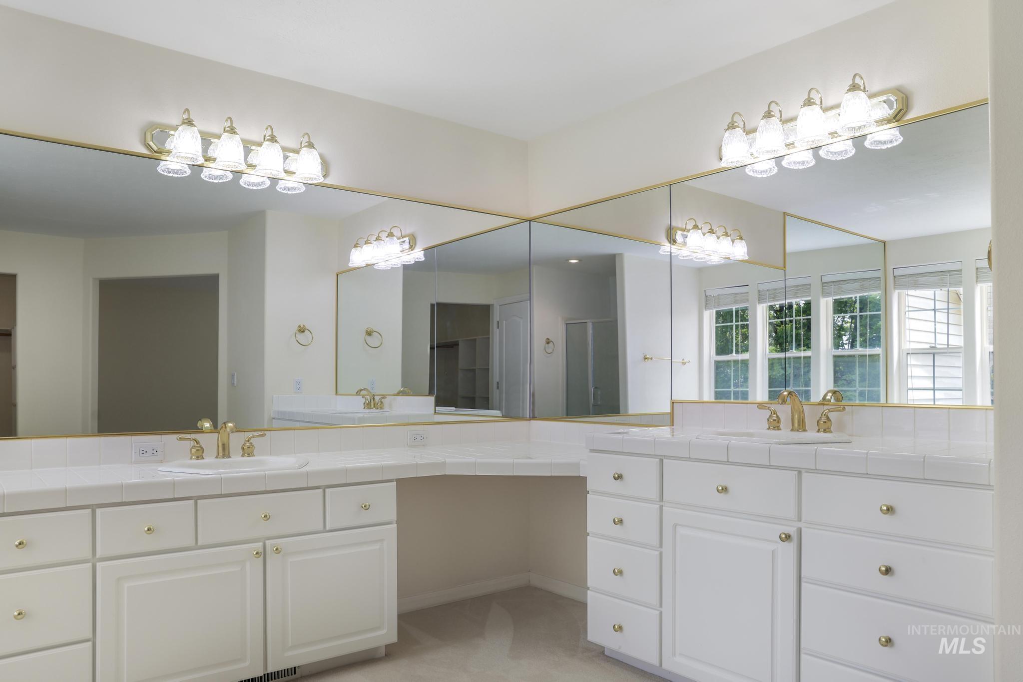 3711 N 2506 E Property Photo 21