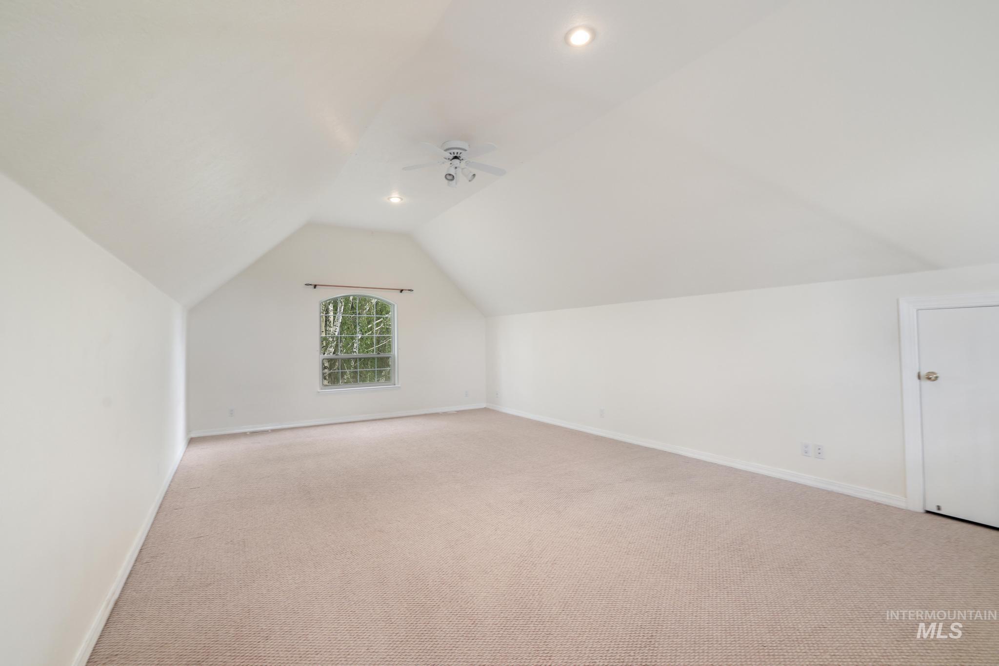 3711 N 2506 E Property Photo 25