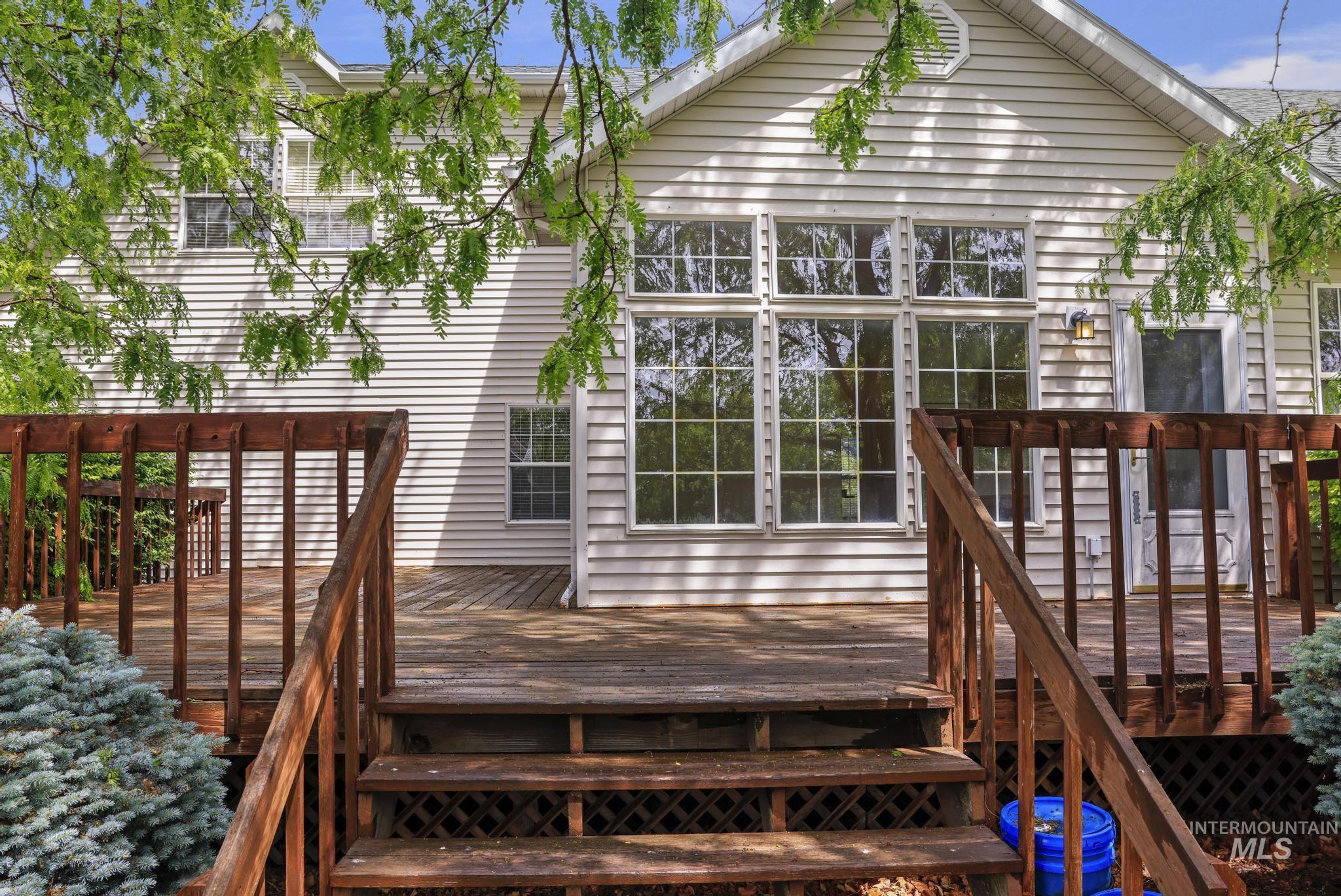3711 N 2506 E Property Photo 28