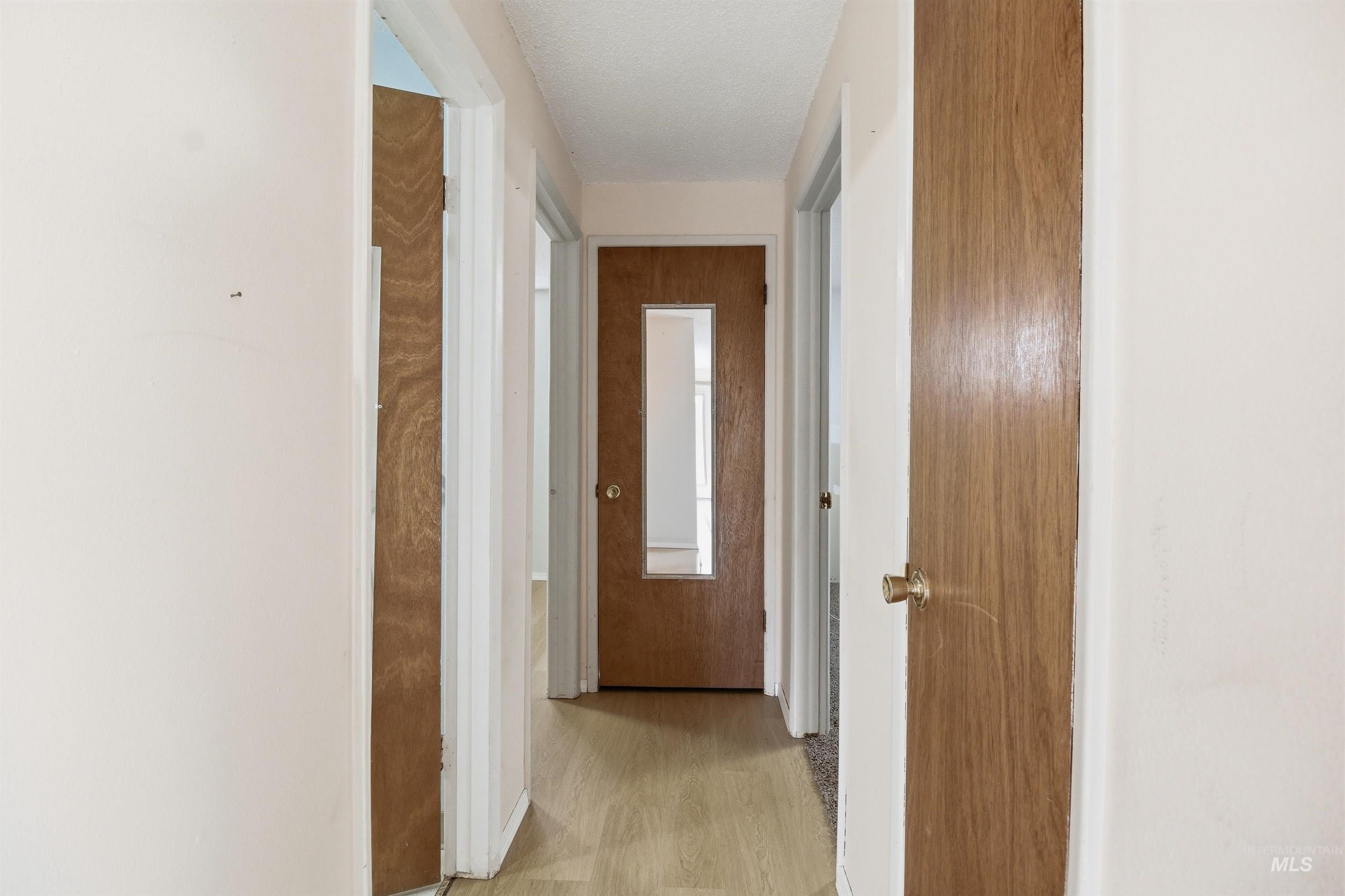 416 N Van Buren Property Photo 19