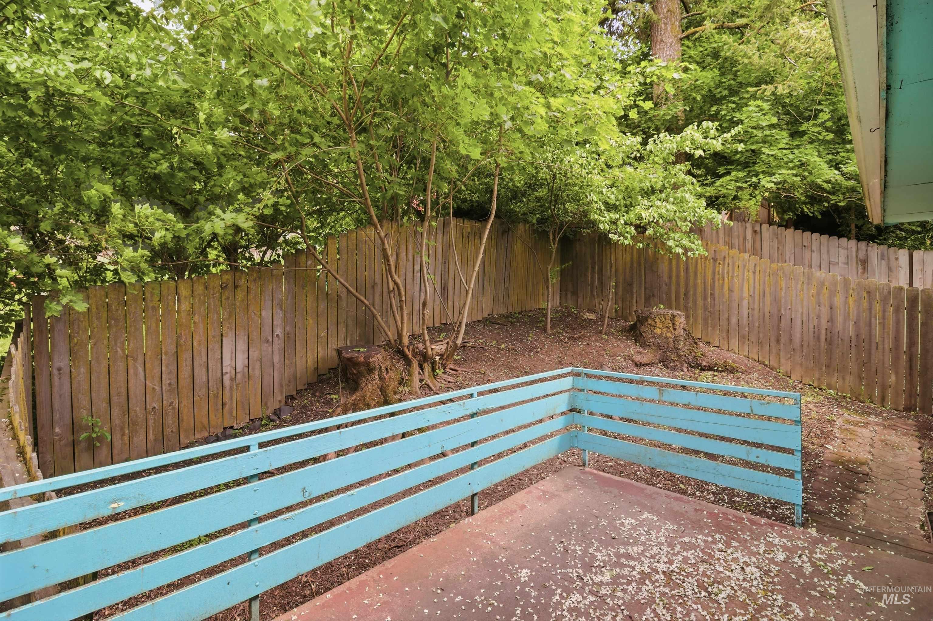 416 N Van Buren Property Photo 42