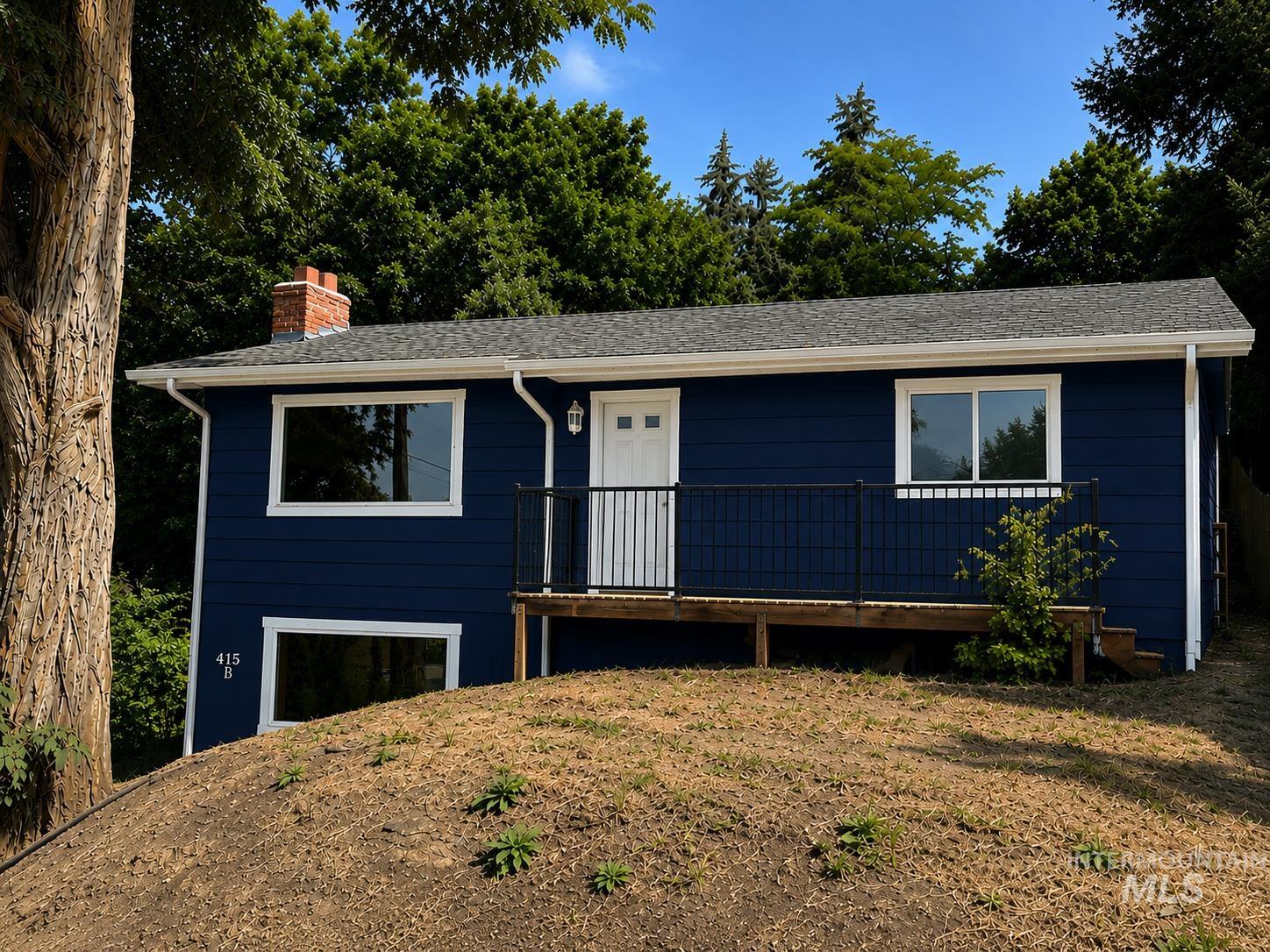 416 N Van Buren Property Photo 49