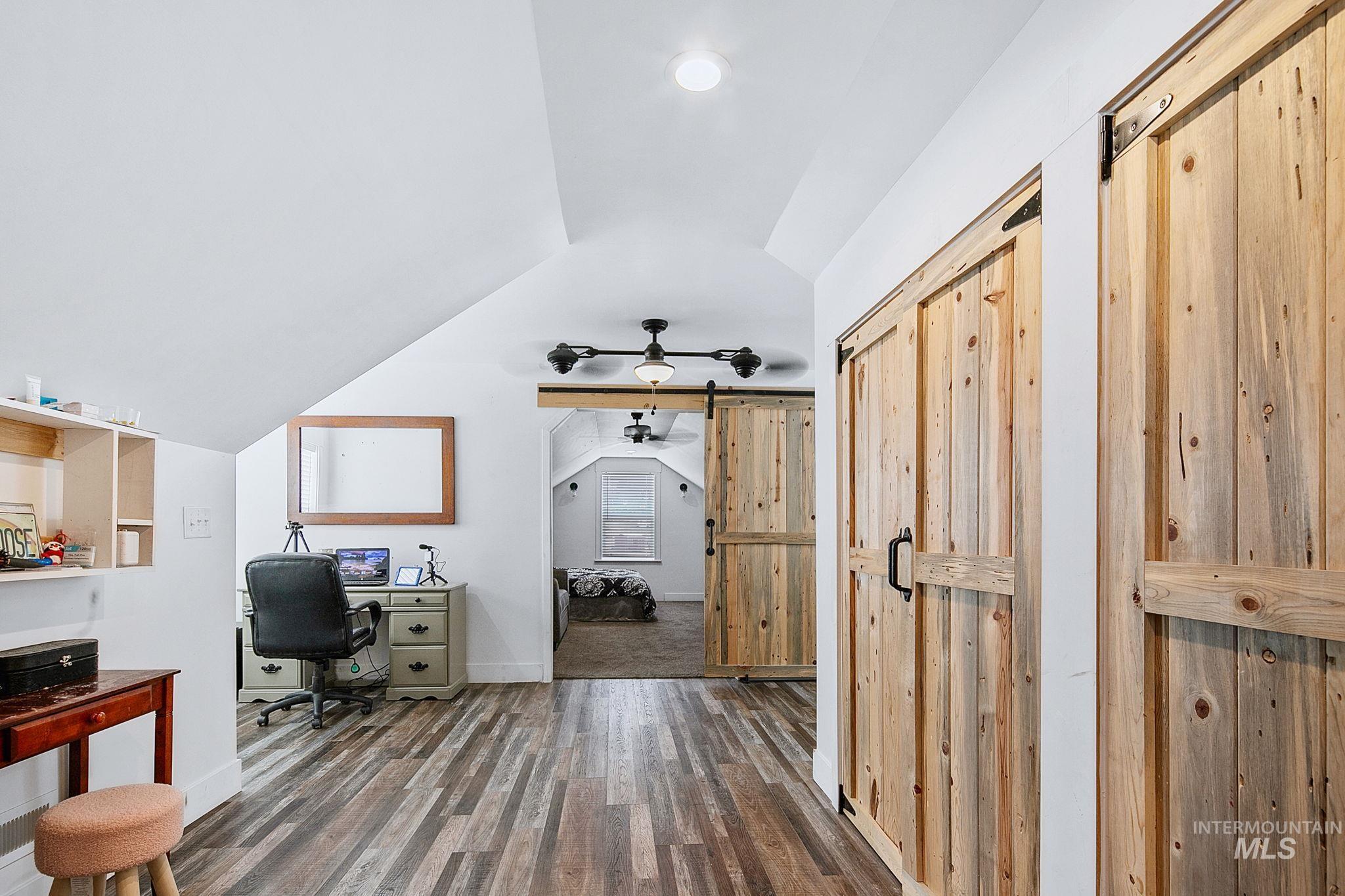 8629 Latimore Property Photo 30