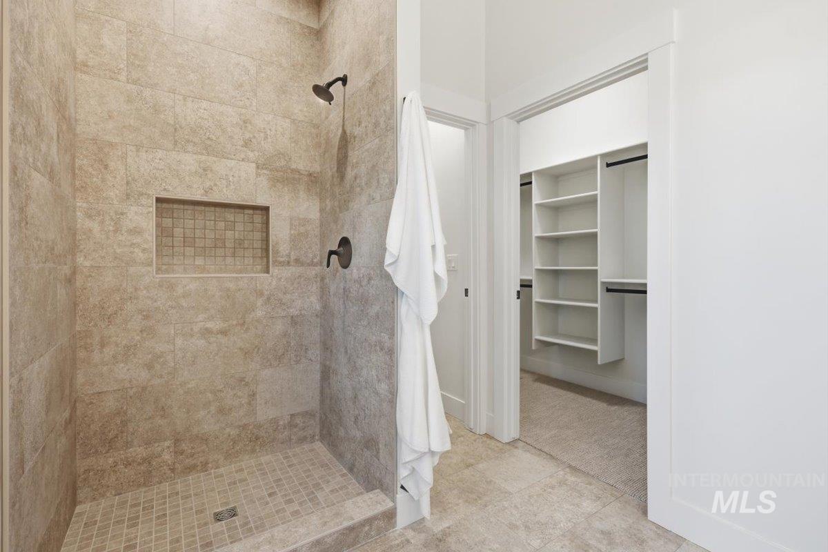 536 Mountain Loop Rd Property Photo 16