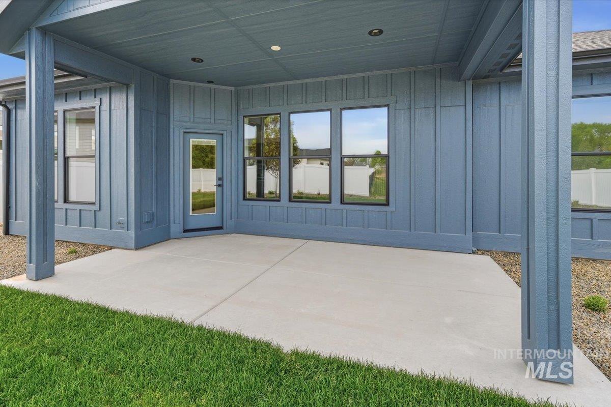 536 Mountain Loop Rd Property Photo 31