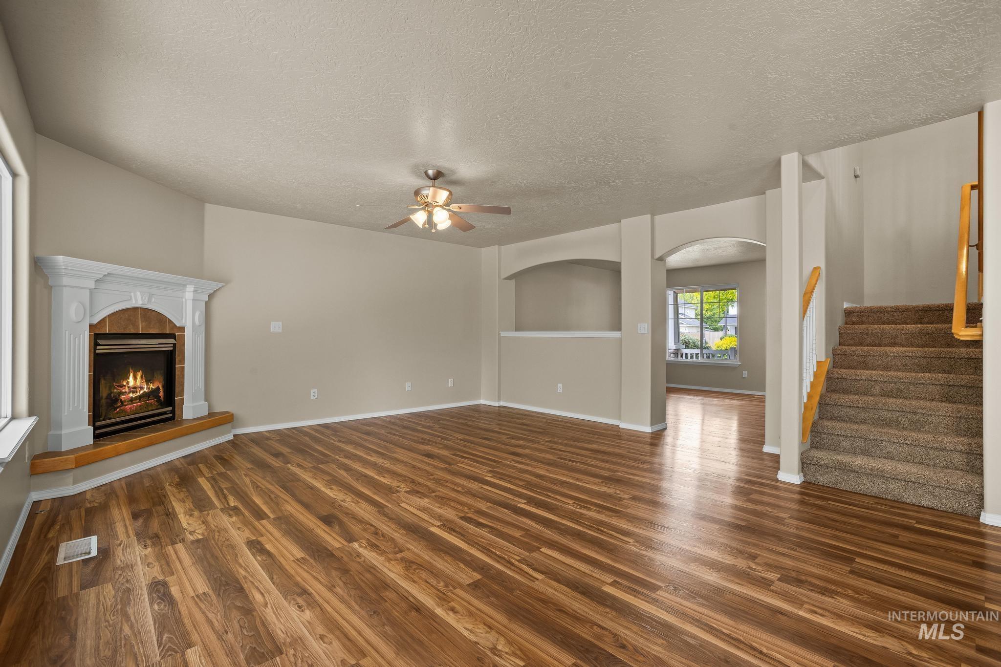 3359 N Macon Pl Property Photo 14