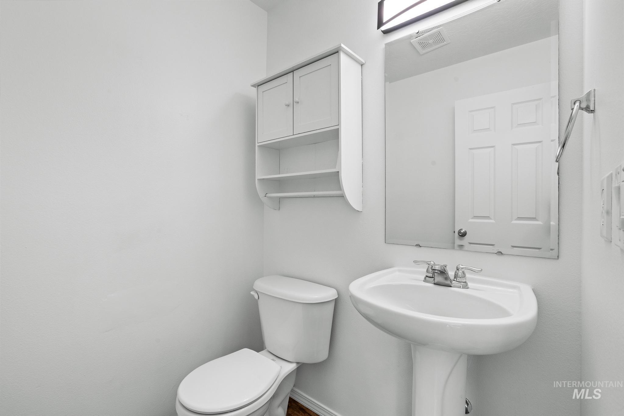 3359 N Macon Pl Property Photo 25