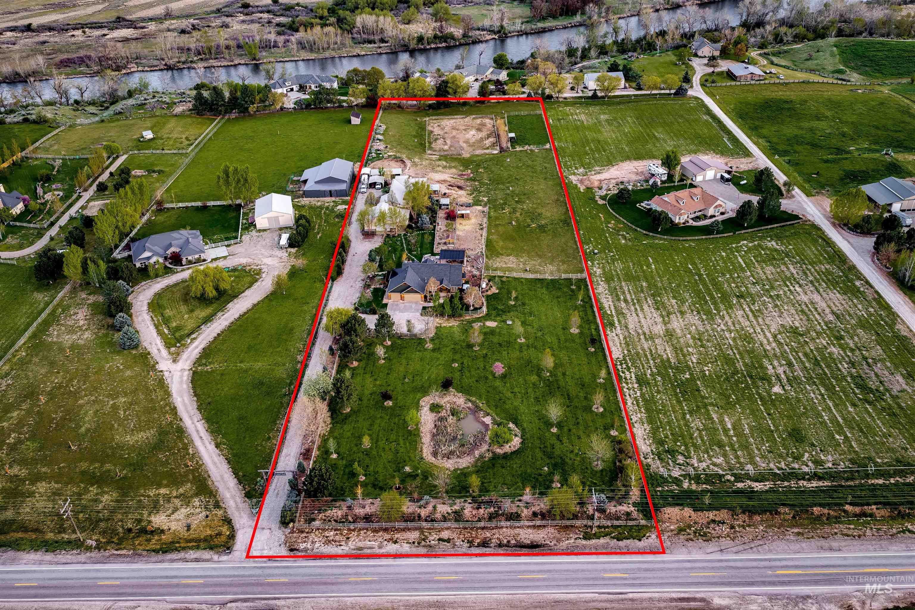 9415 N Highway 52 Property Photo 49