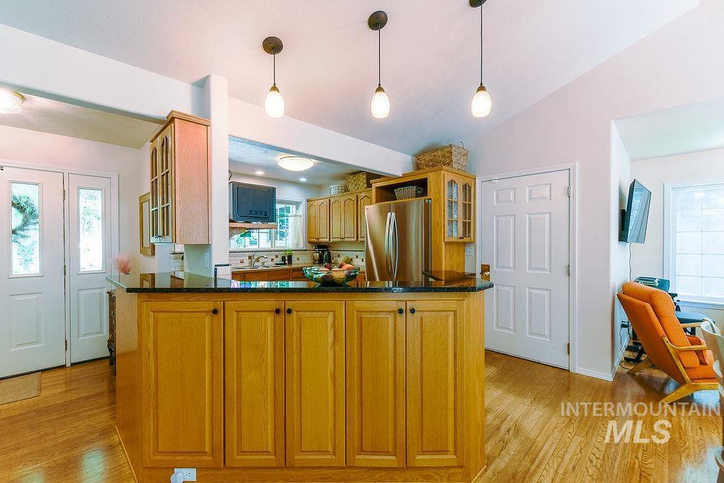 801 Conestoga Dr Property Photo 12