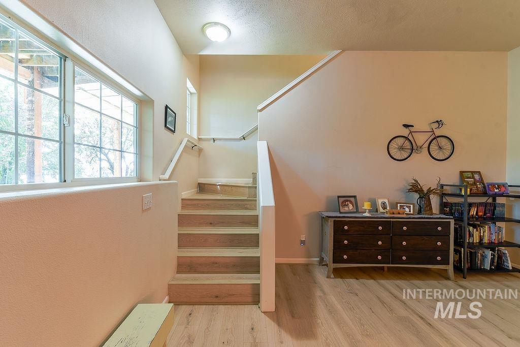 801 Conestoga Dr Property Photo 31