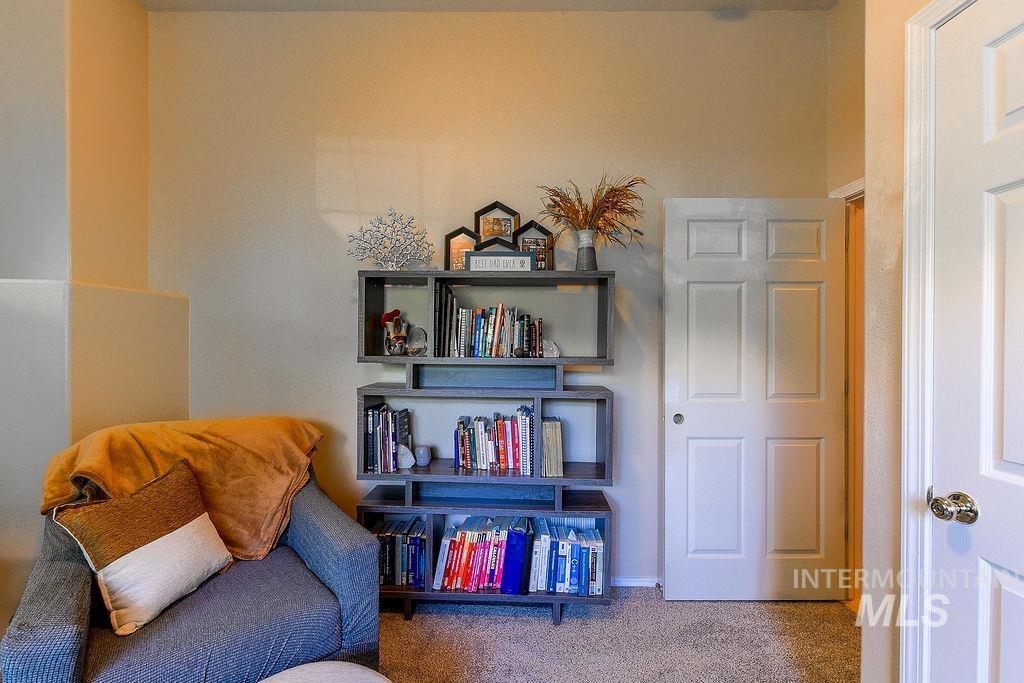 801 Conestoga Dr Property Photo 40