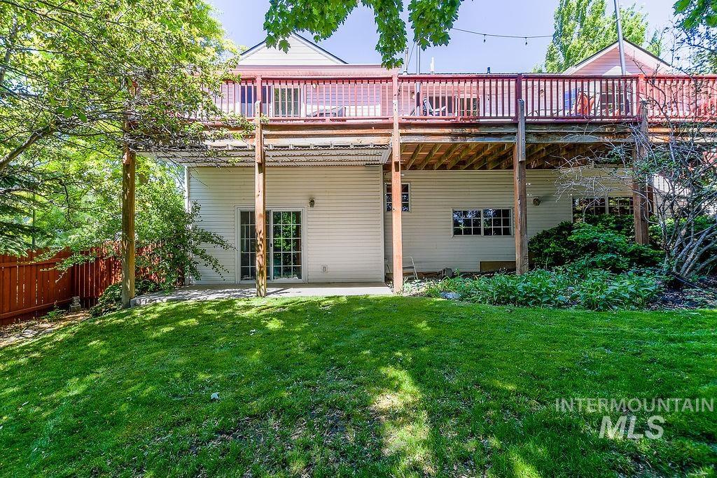 801 Conestoga Dr Property Photo 47