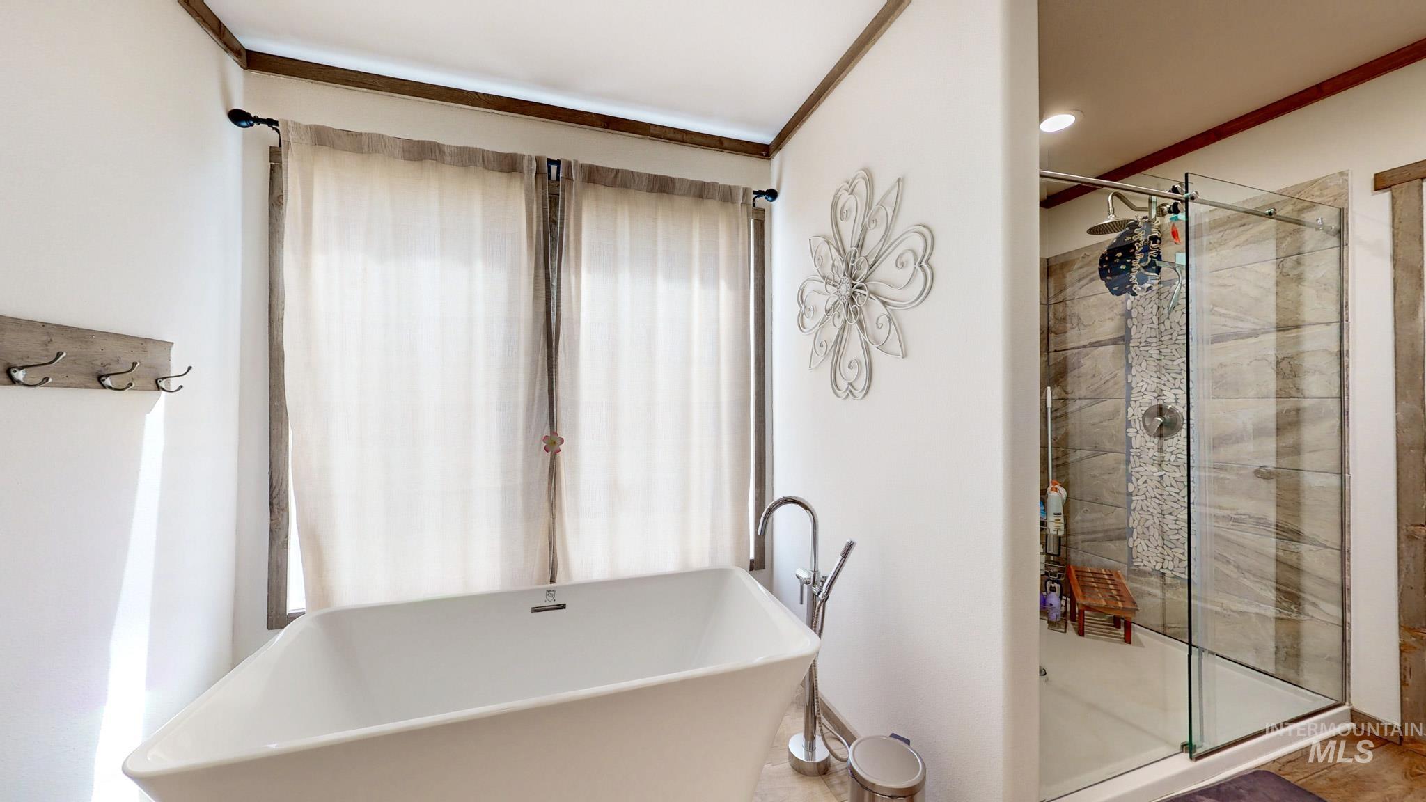 212 E 10 S Property Photo 15