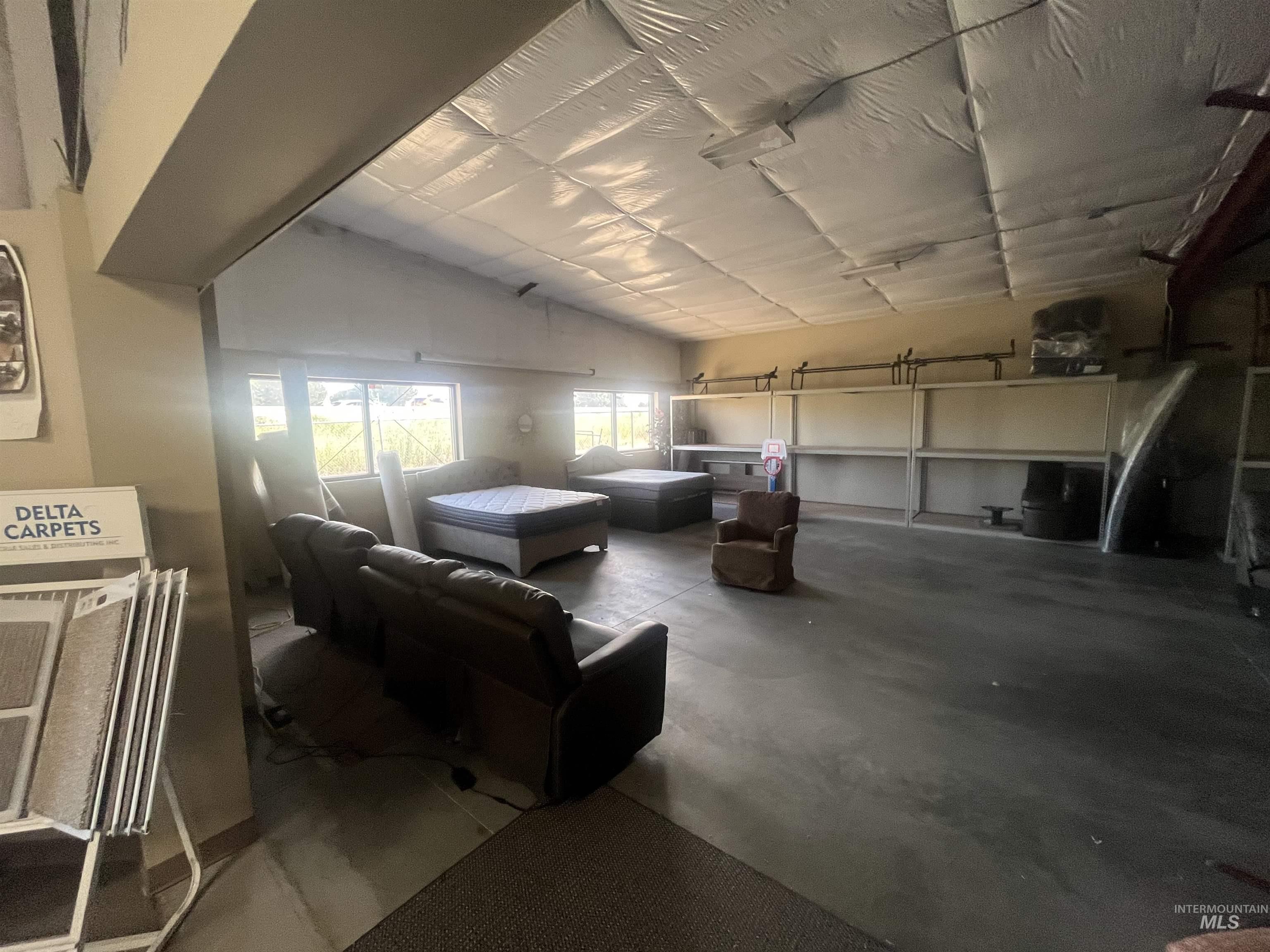 3828 E Flamingo Property Photo 20