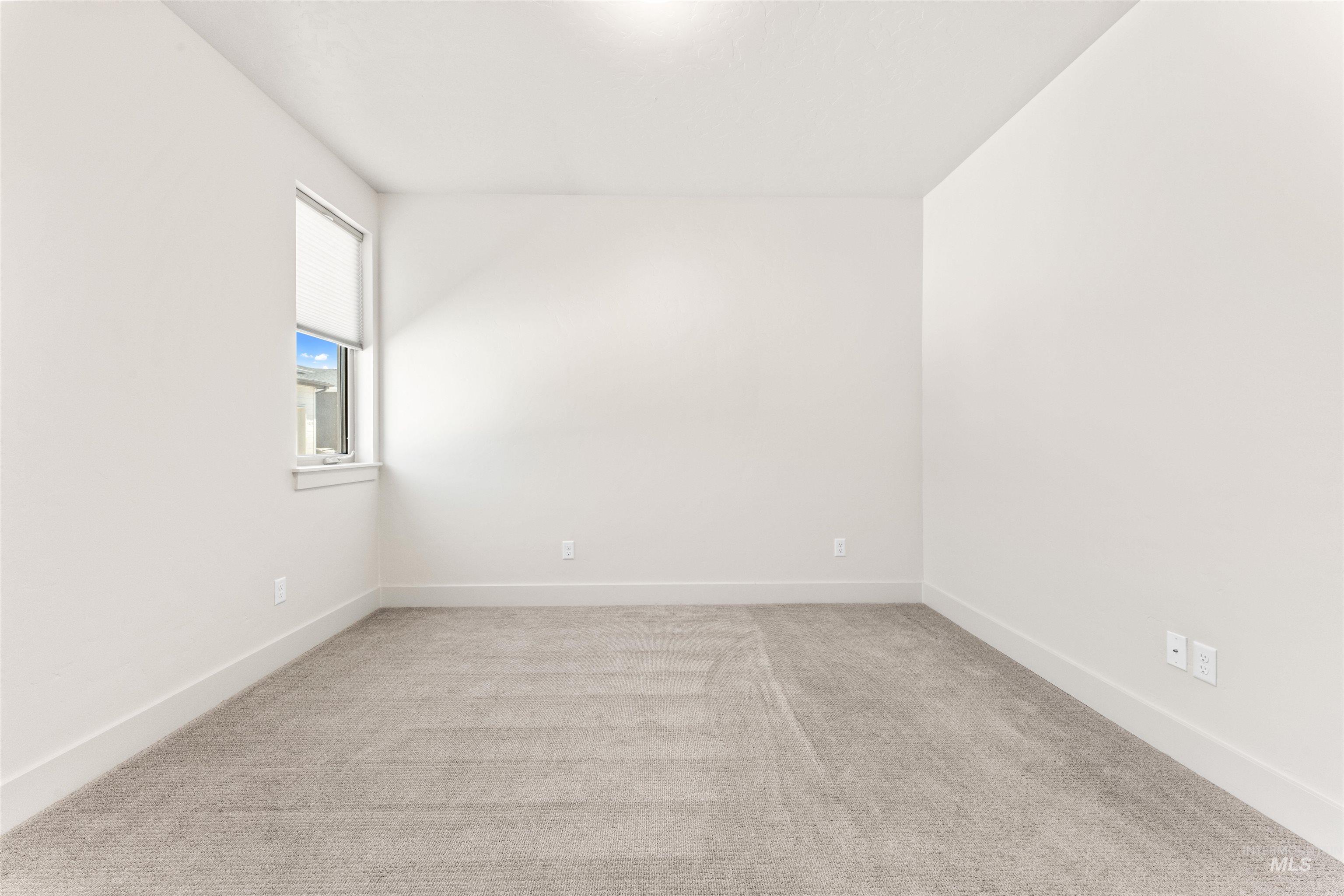3180 S Barnside Way Property Photo 24
