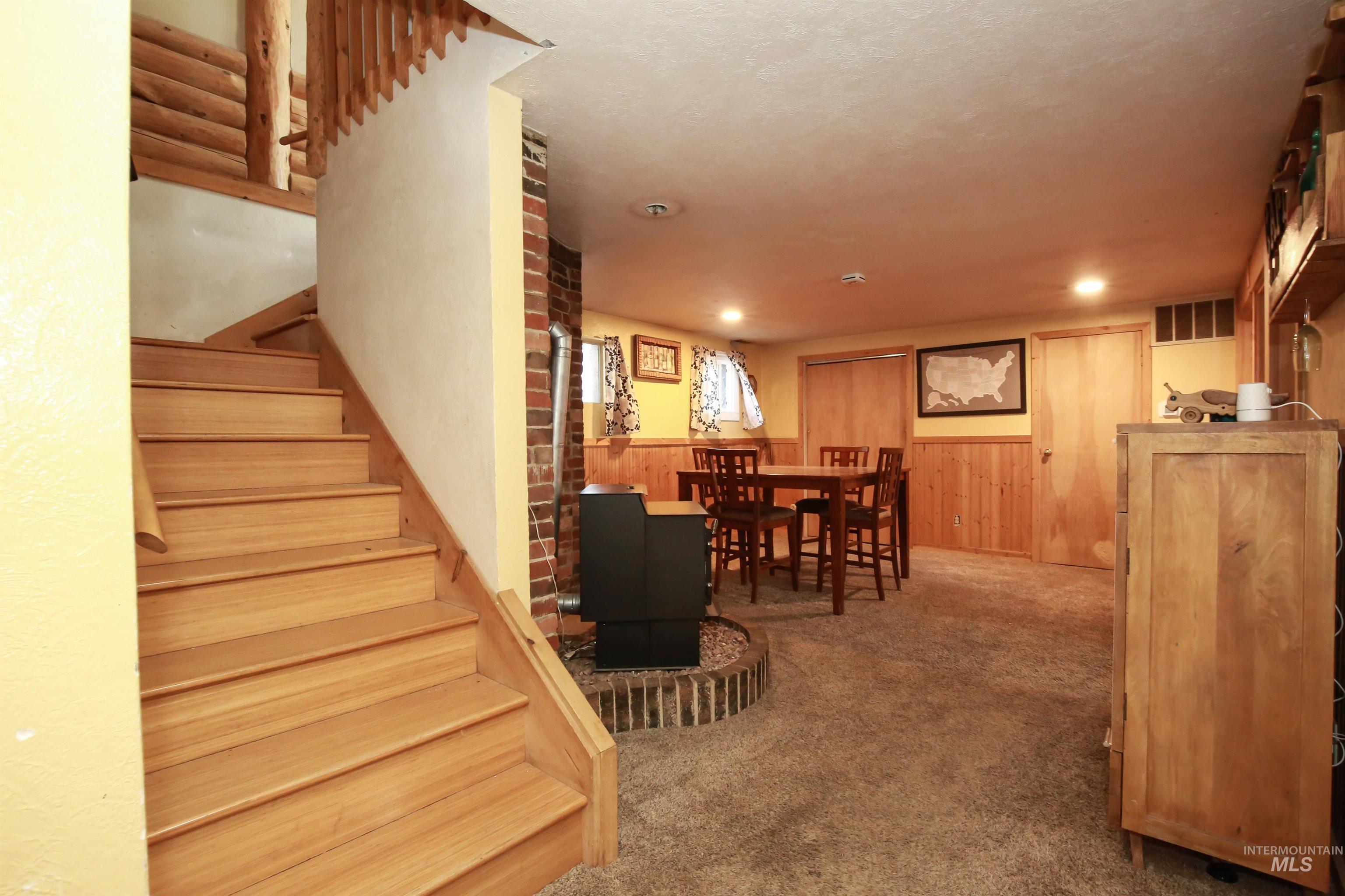 3733 Hwy 30 W Property Photo 15