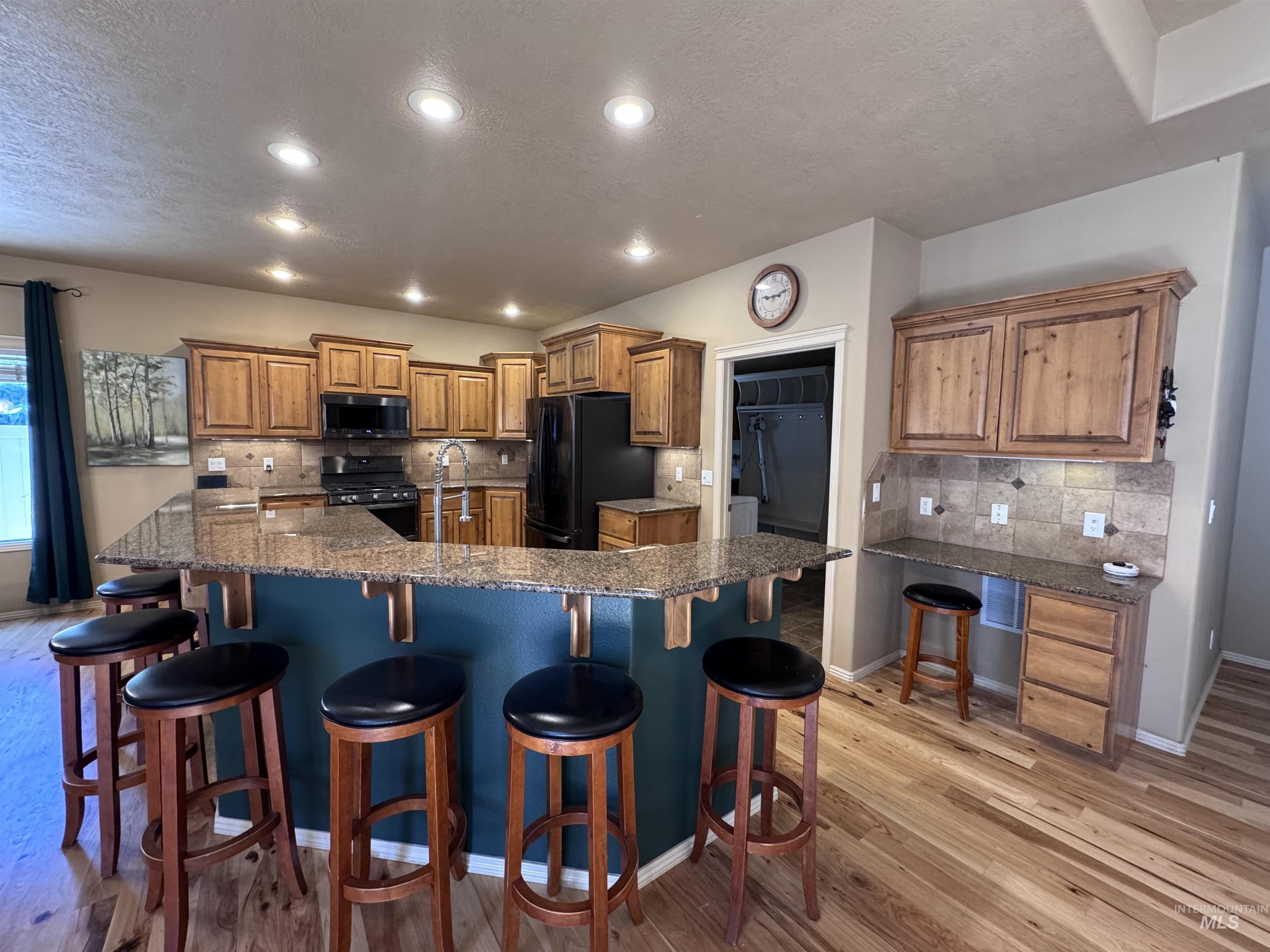 2794 S Kylee Place Property Photo 4