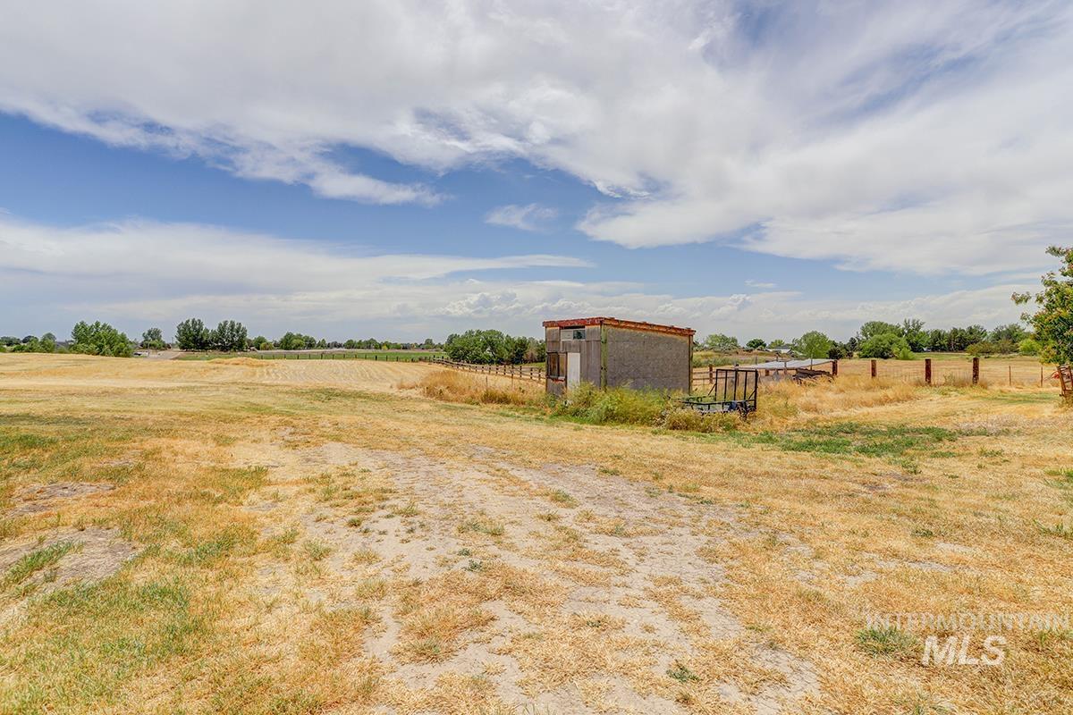 9751 Gloria Rd Property Photo 42