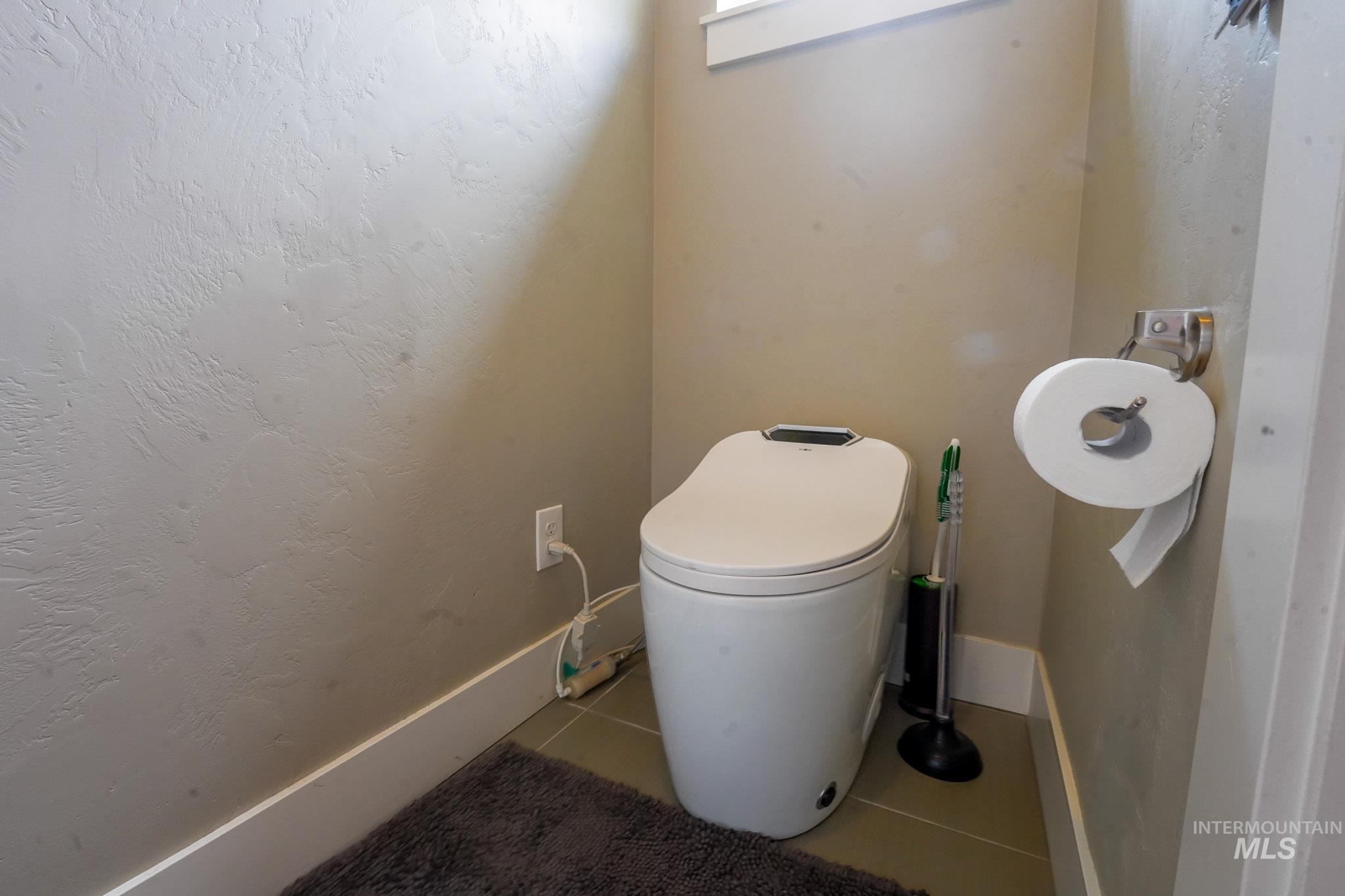 546 W Cagney St Property Photo 33
