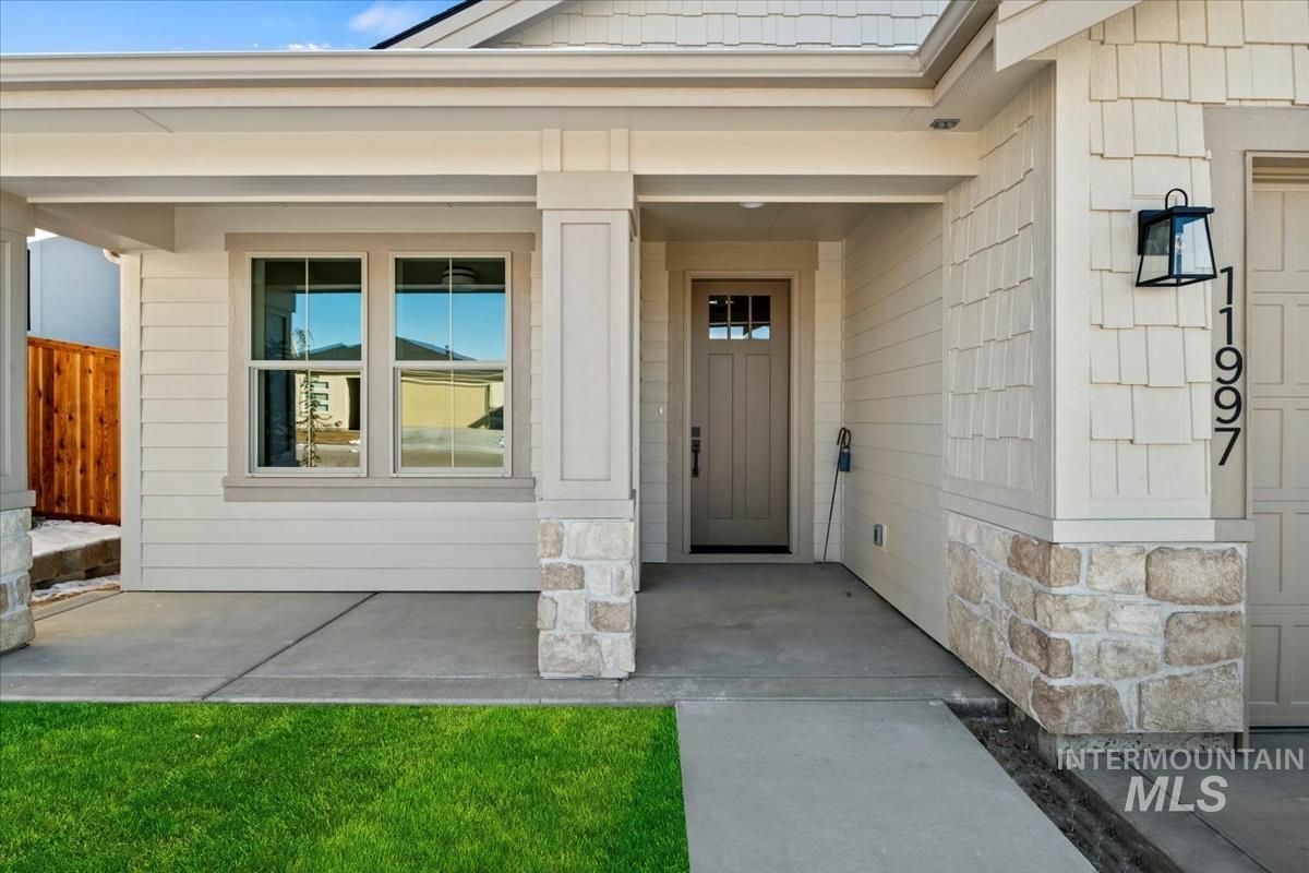 7603 Brown Way Property Photo 2