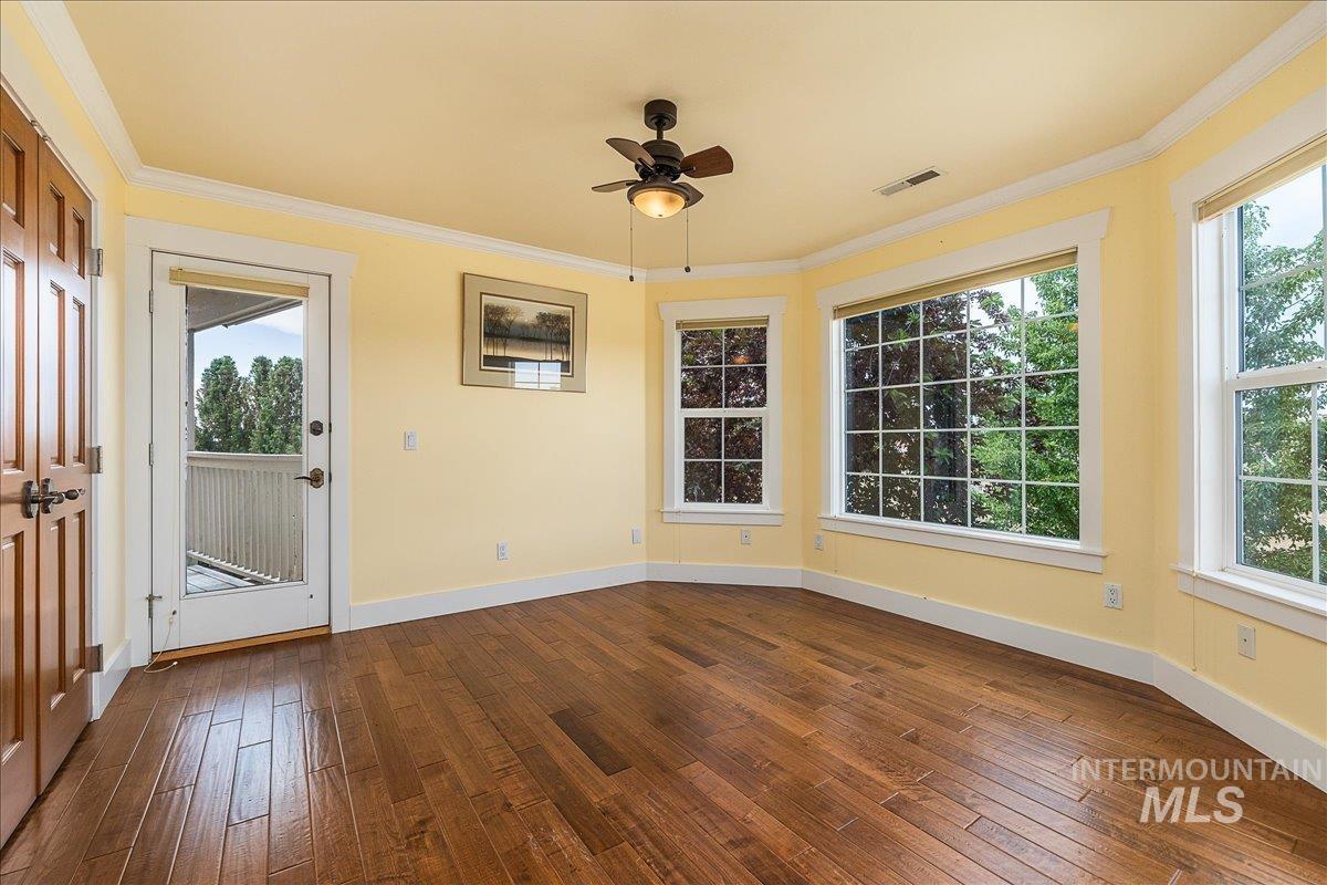 10060 W Rolling Hills Dr. Property Photo 14
