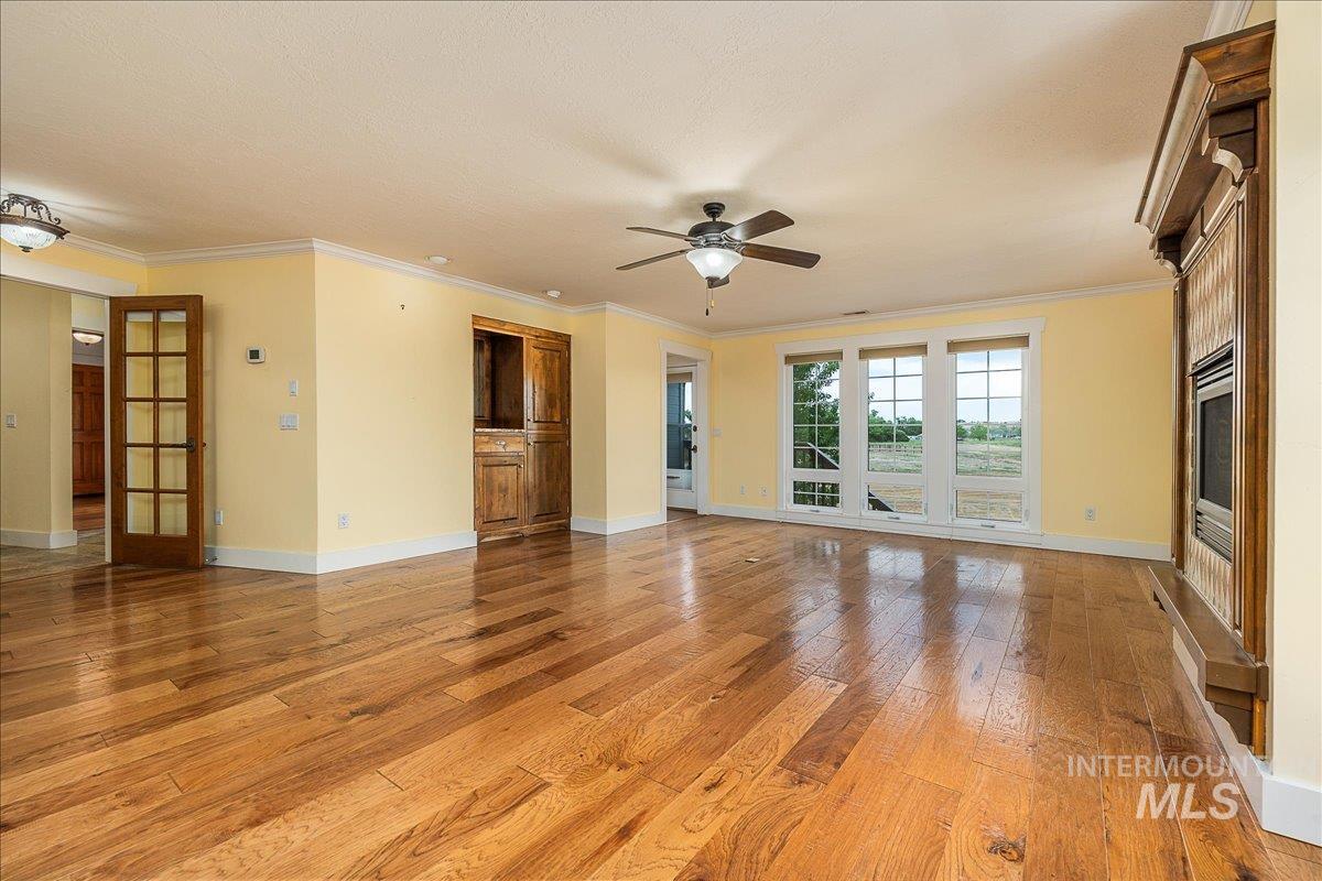 10060 W Rolling Hills Dr. Property Photo 18