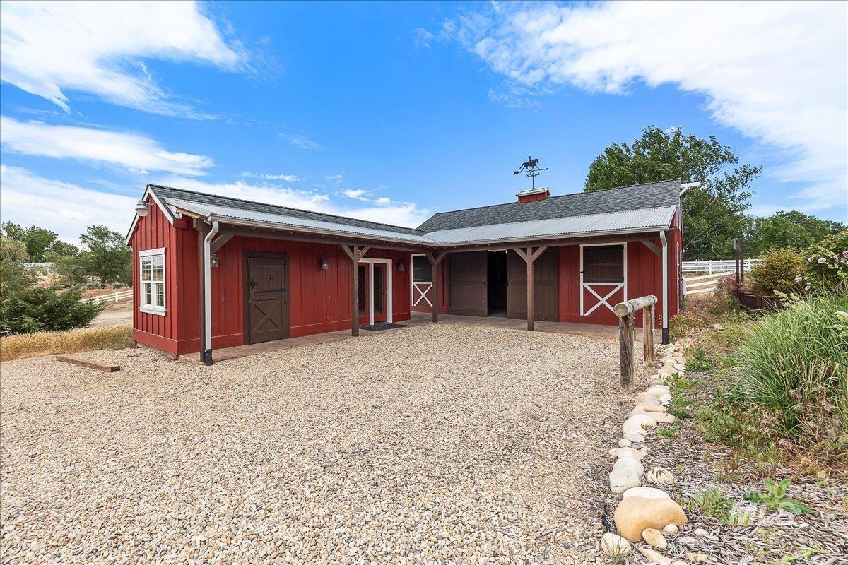 10060 W Rolling Hills Dr. Property Photo 32