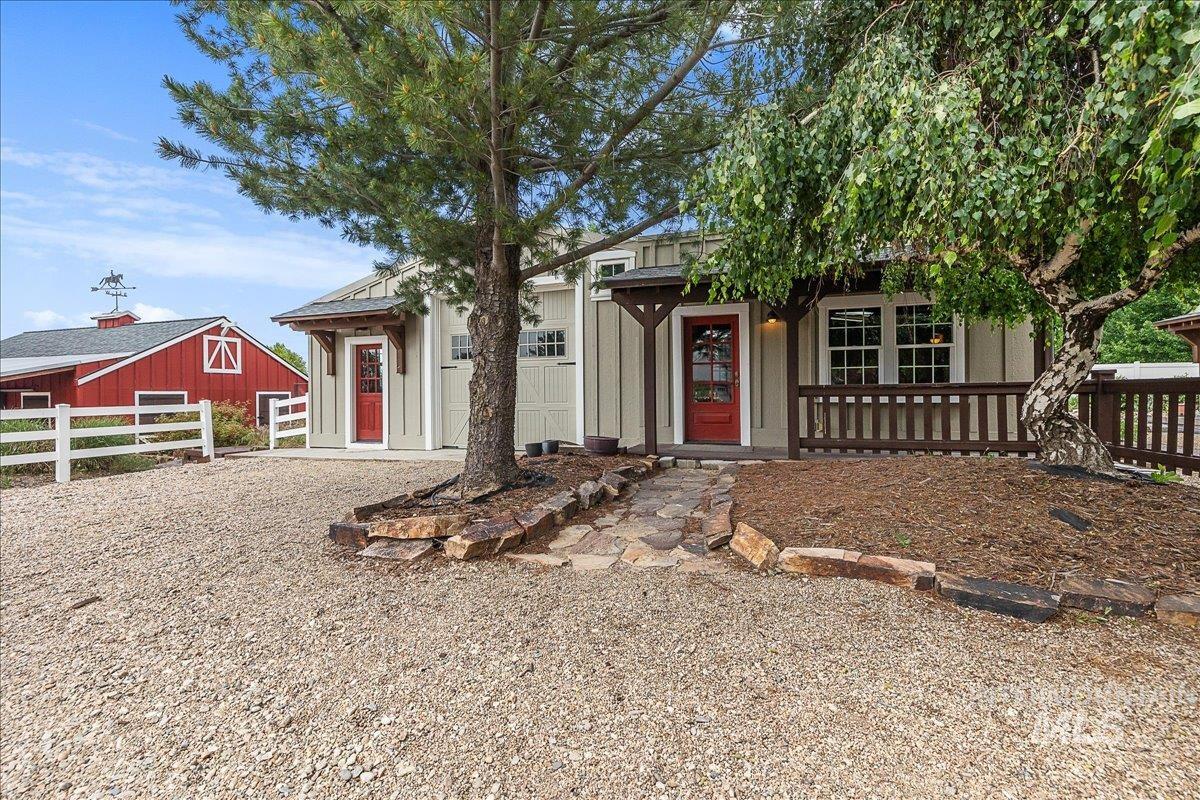 10060 W Rolling Hills Dr. Property Photo 35