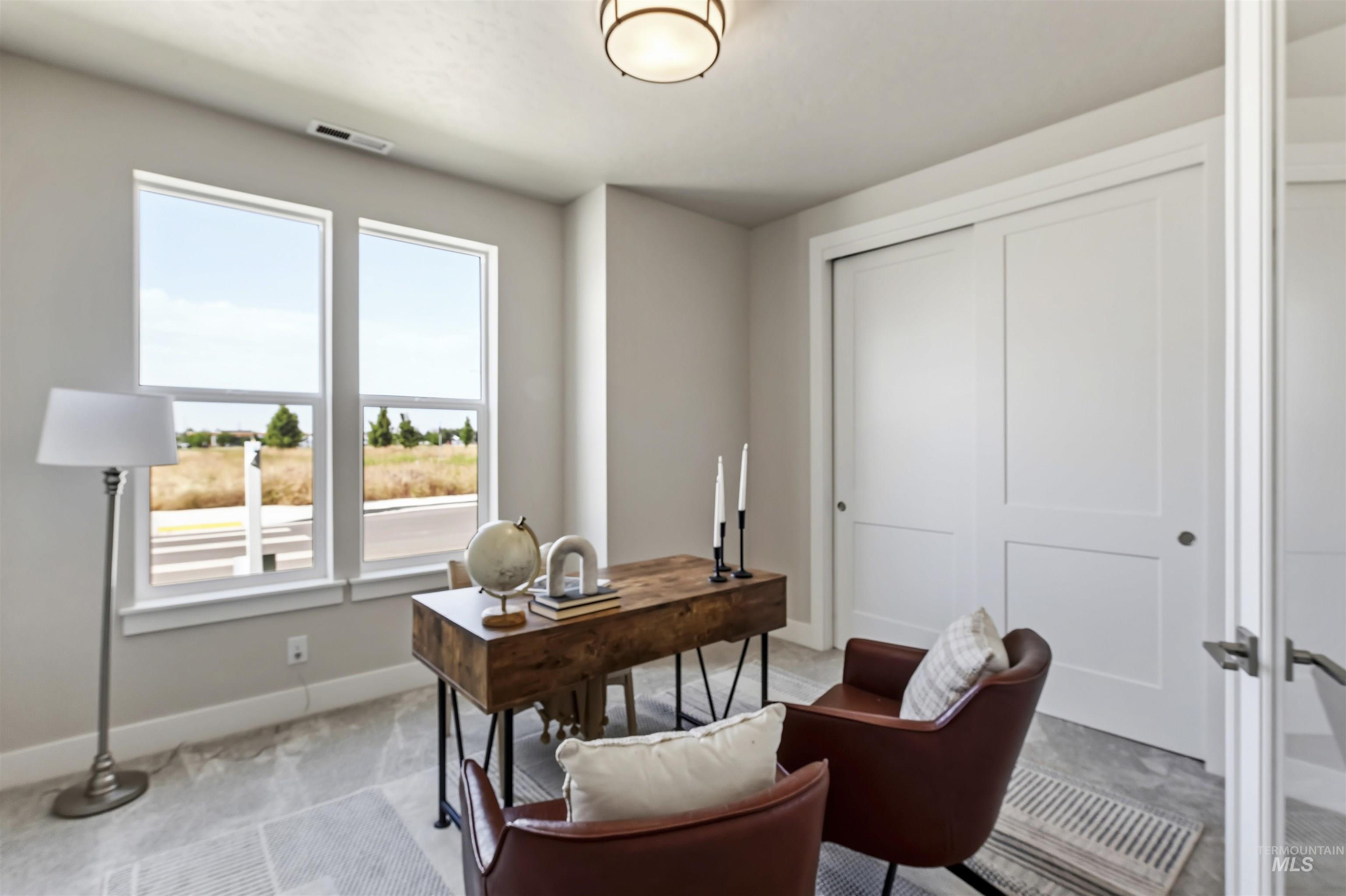 1173 W Malbar St Property Photo 19