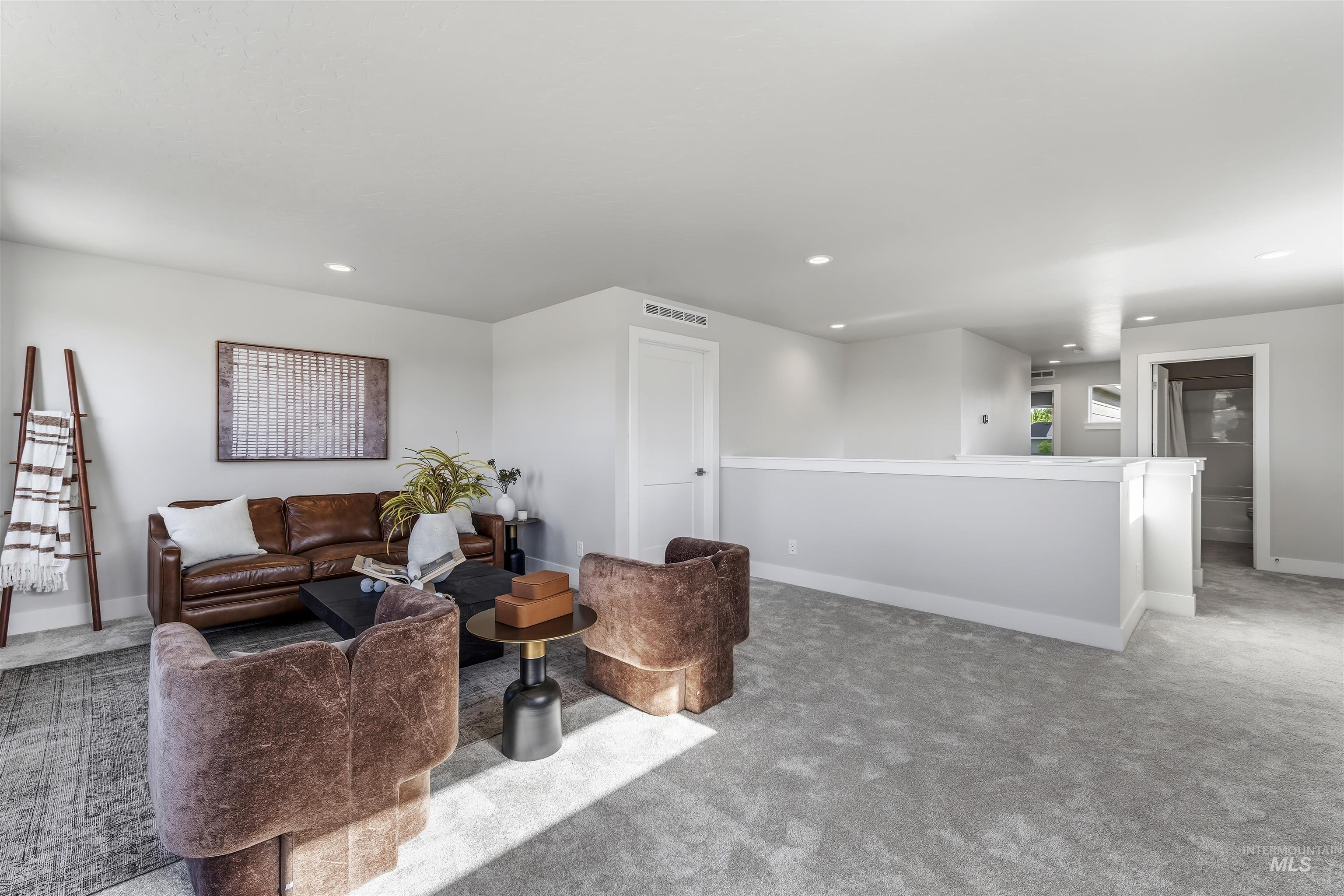 1173 W Malbar St Property Photo 22