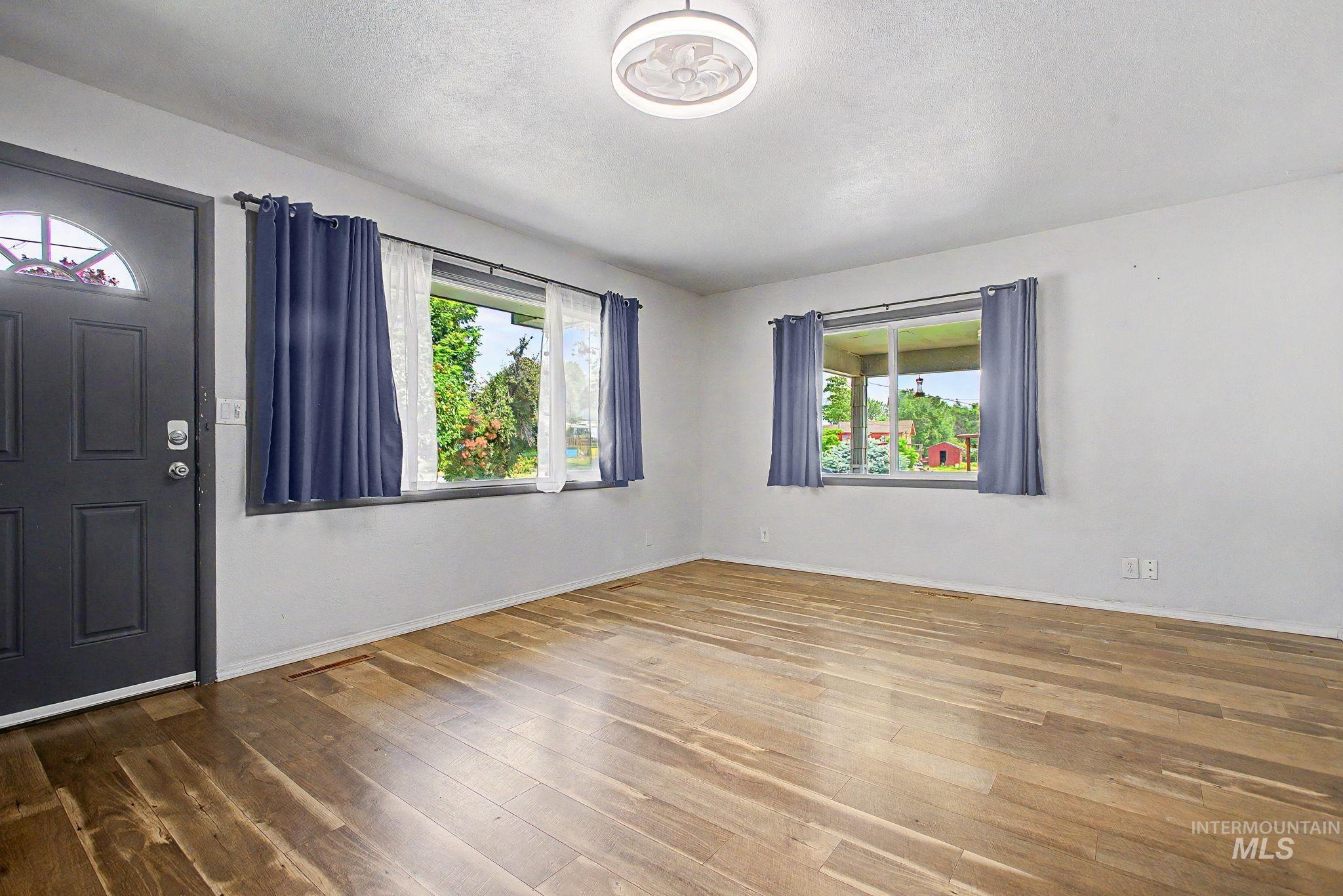 1203 20th Avenue Property Photo 5