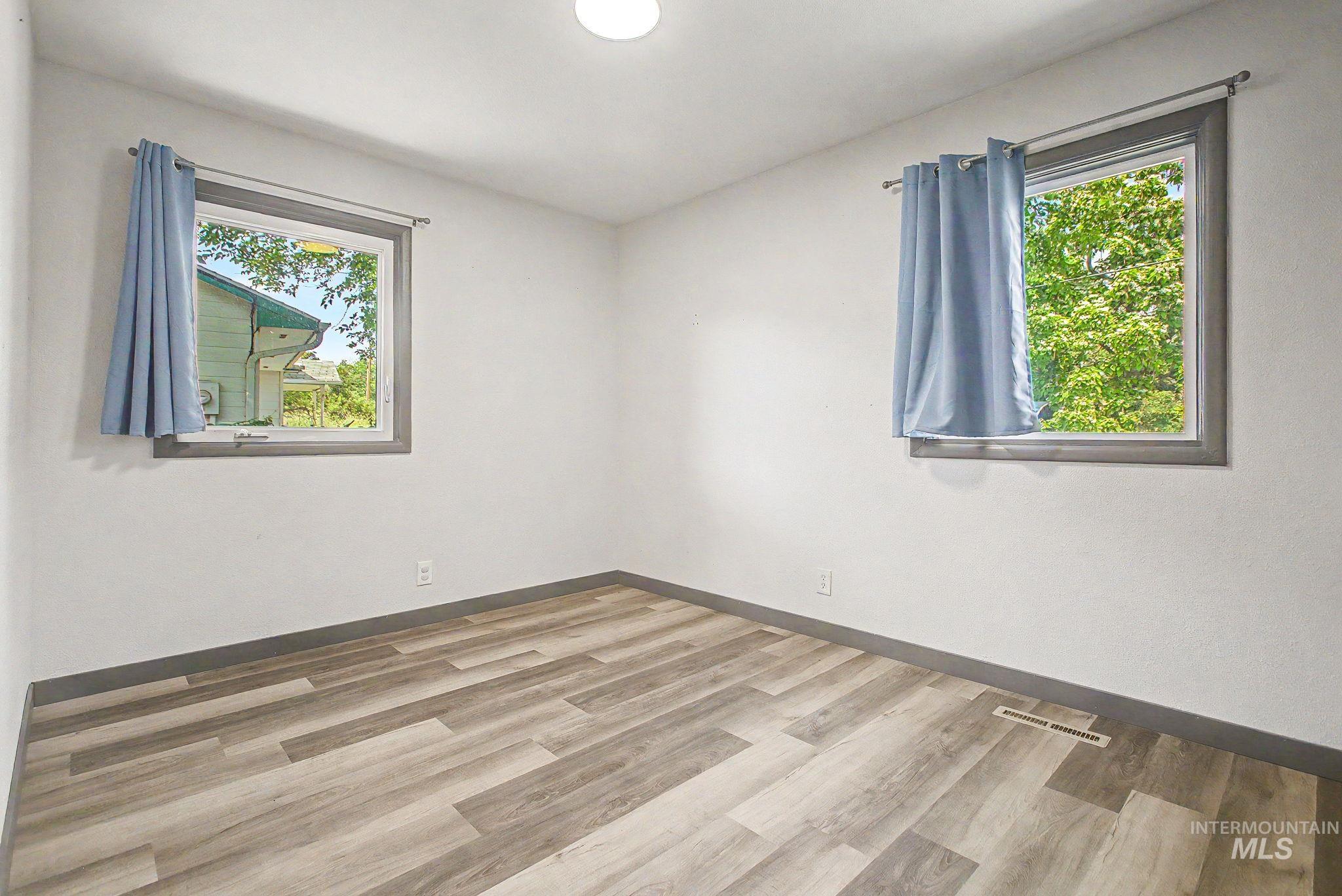 1203 20th Avenue Property Photo 9
