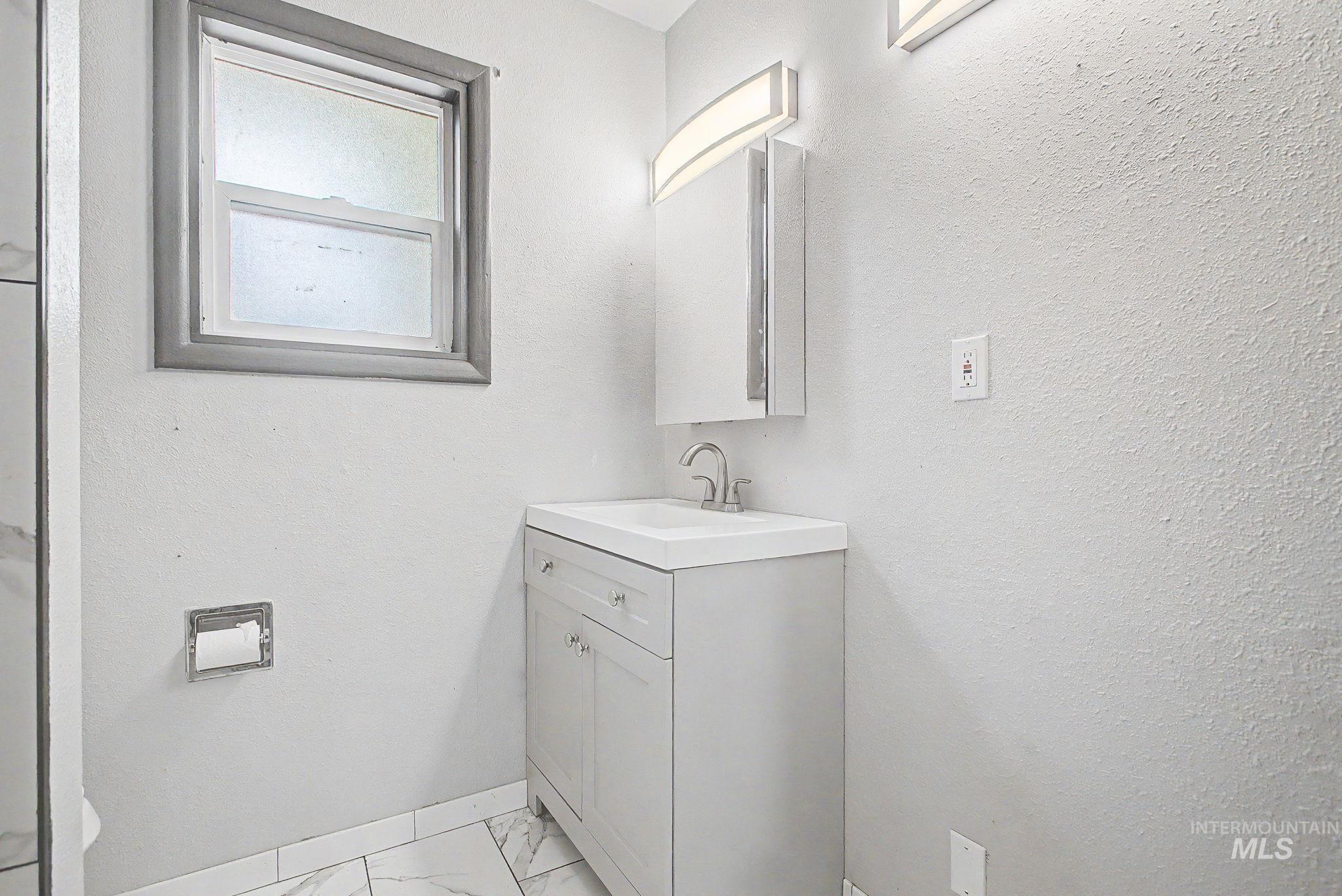 1203 20th Avenue Property Photo 11