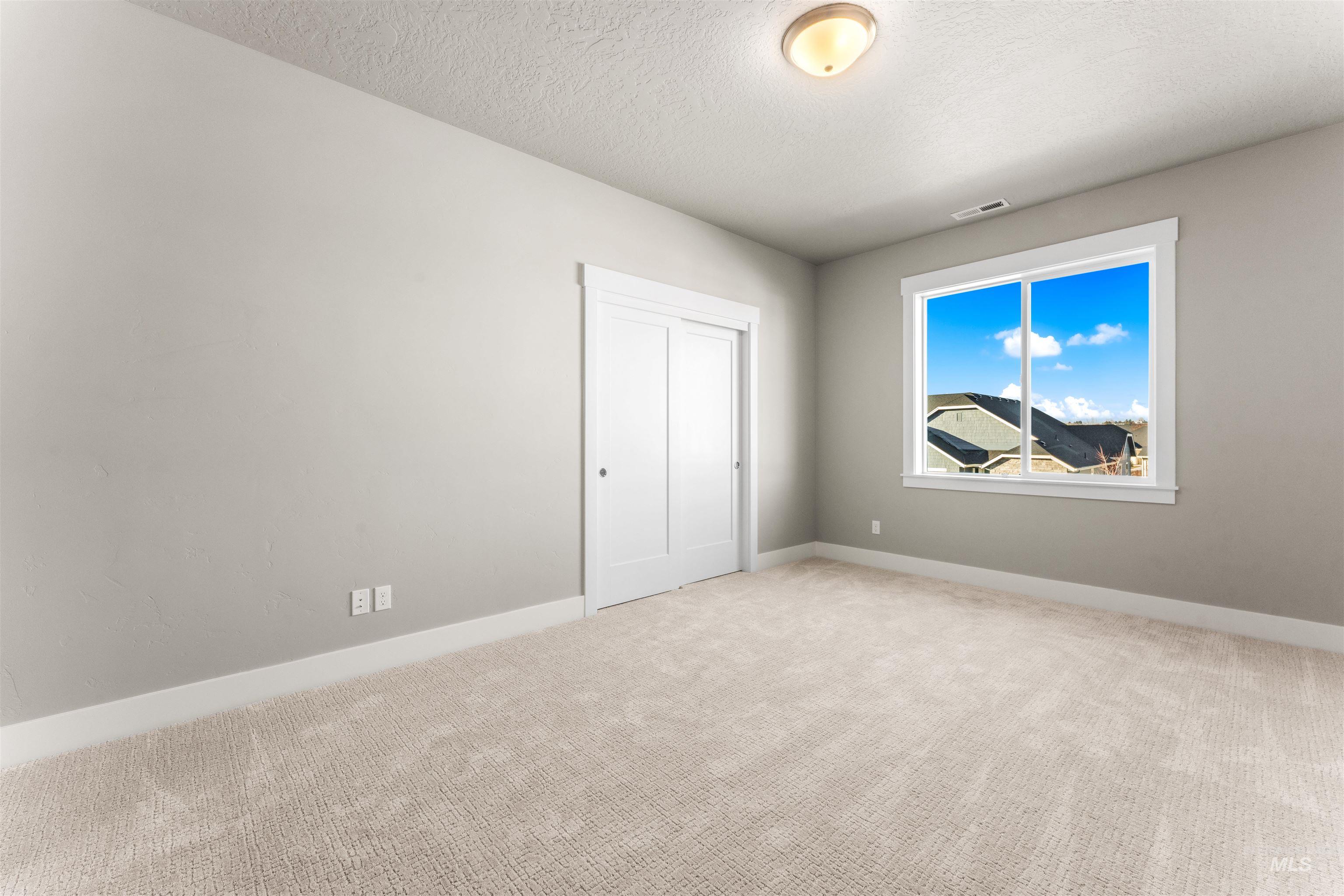 8035 Tandy Cove St Property Photo 32