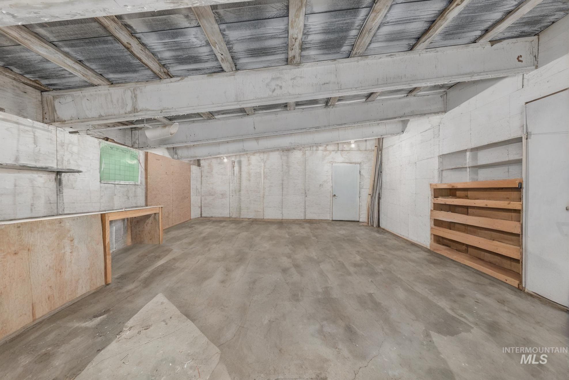 394 Chester Road Property Photo 34