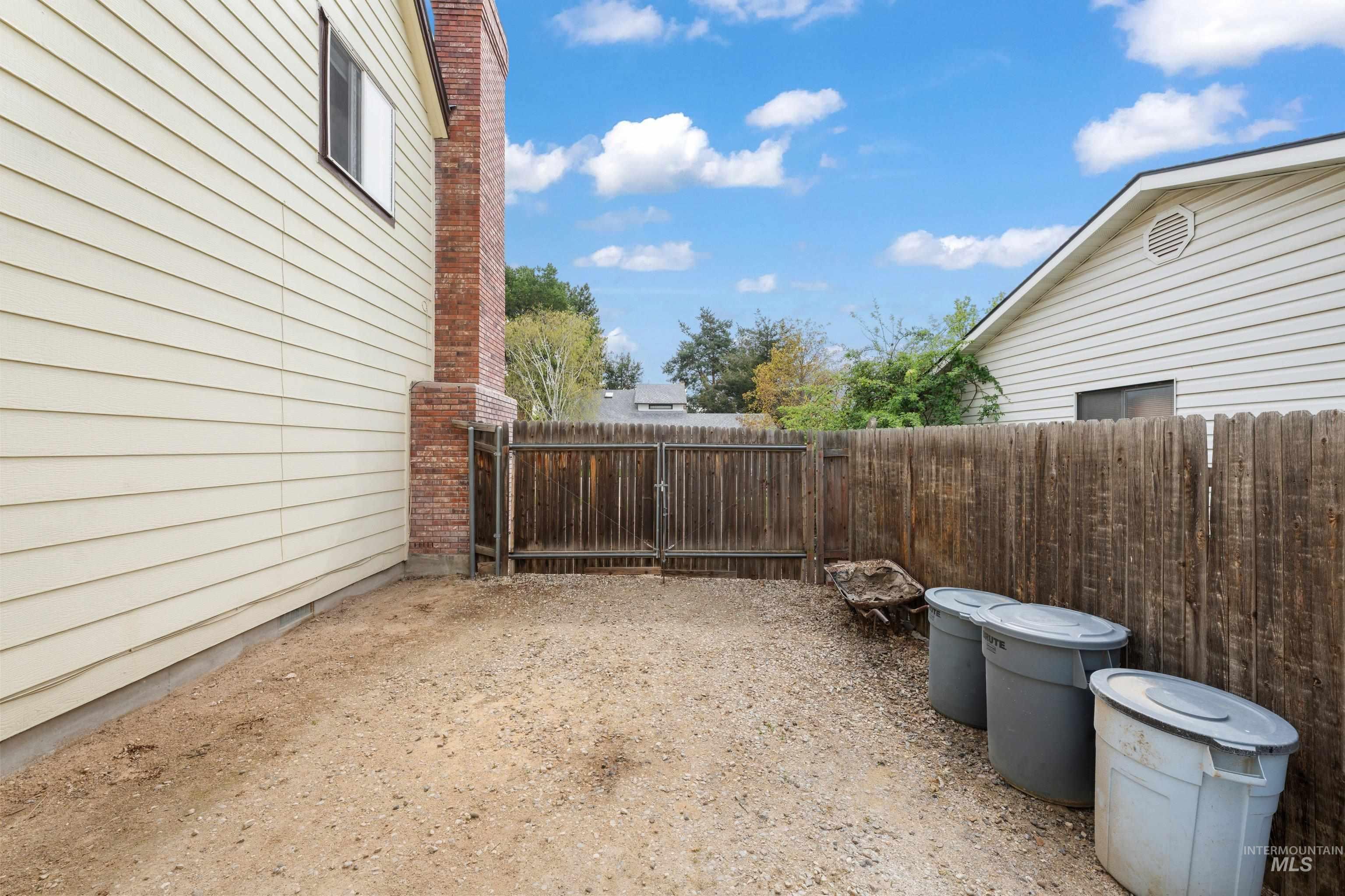 1921 N Incline Way Property Photo 25