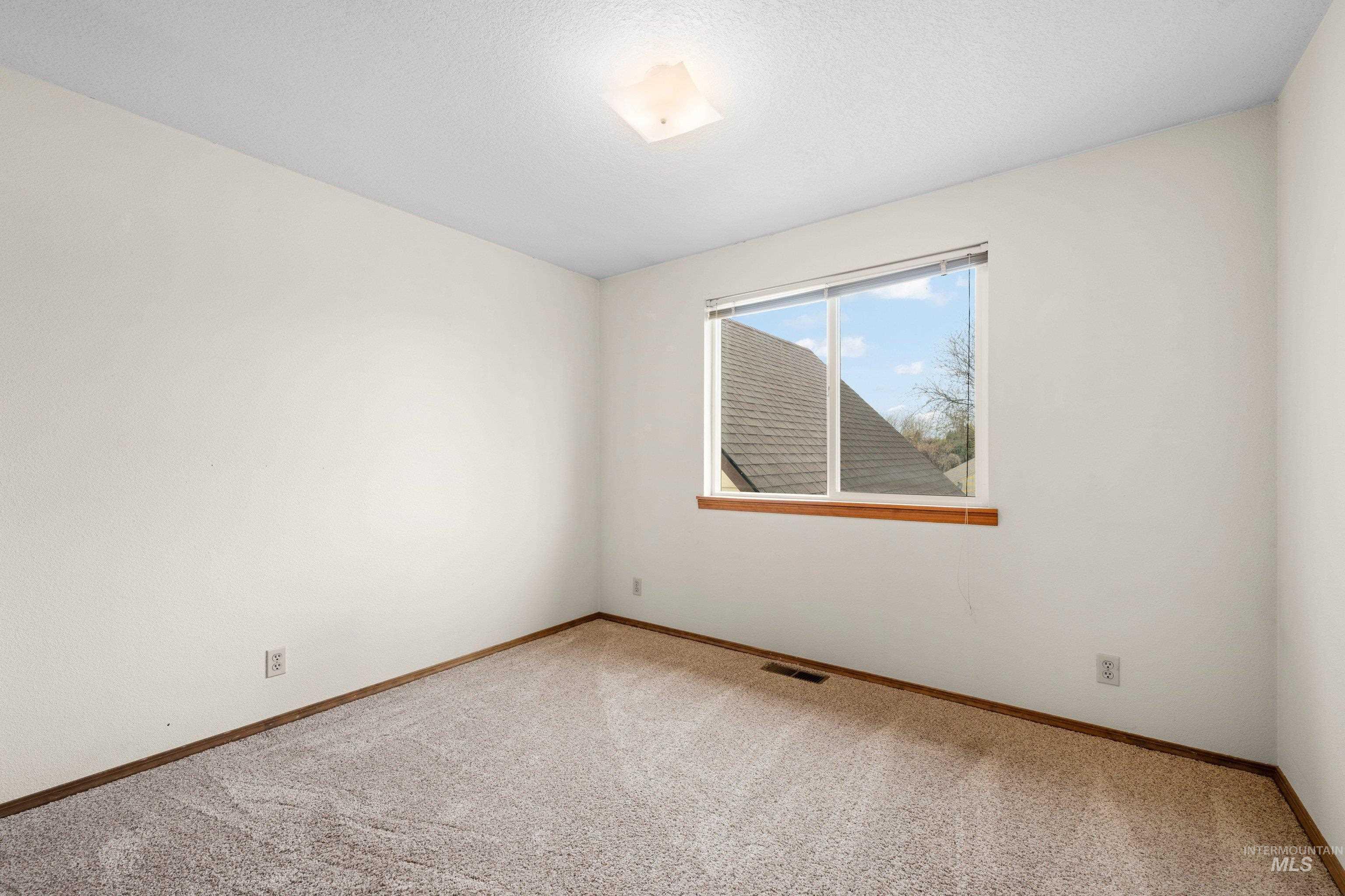 1921 N Incline Way Property Photo 38