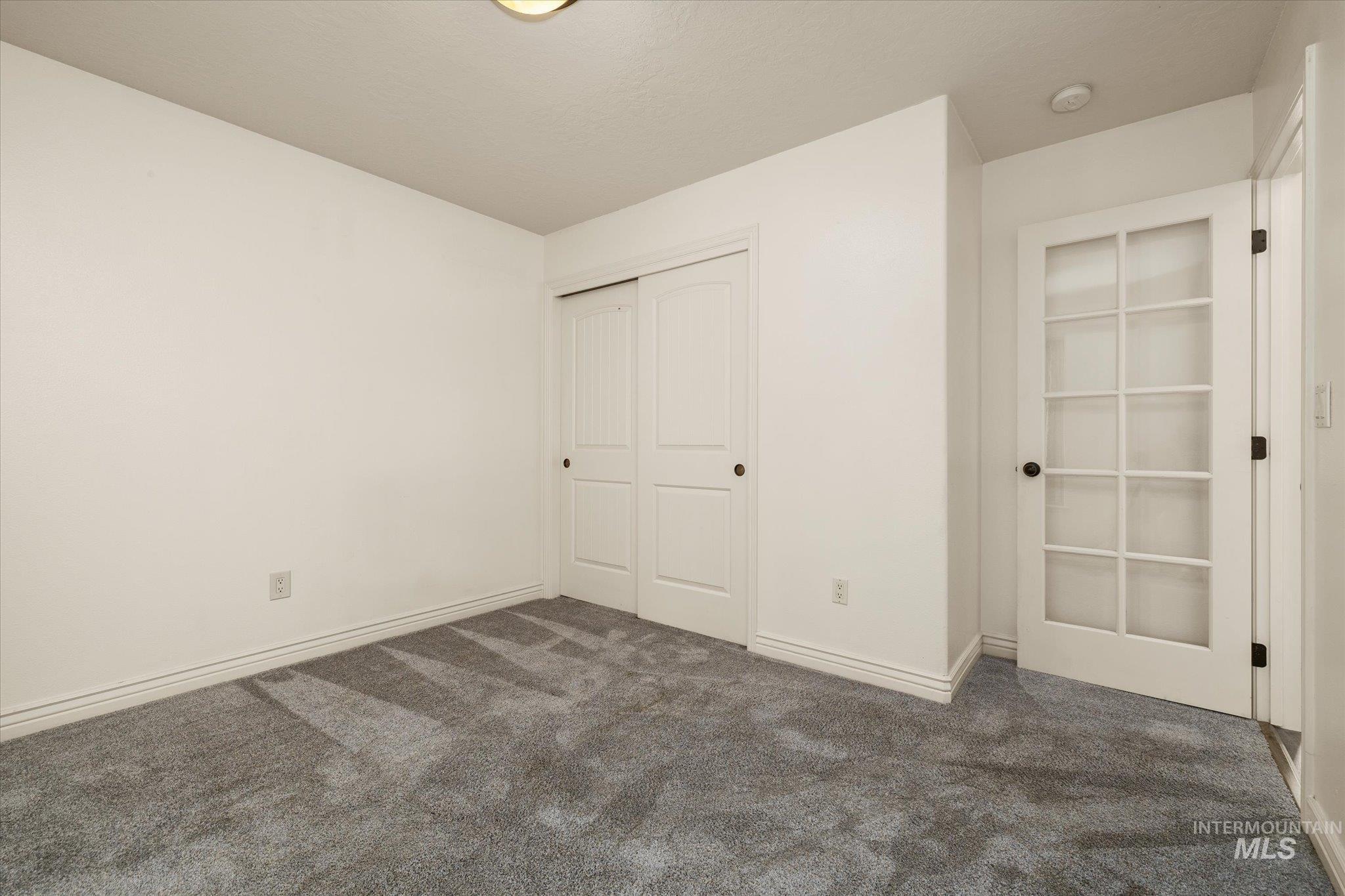 370 S Schober Loop Property Photo 21