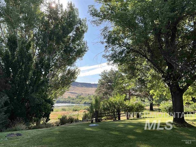 4778 River Road Property Photo 7