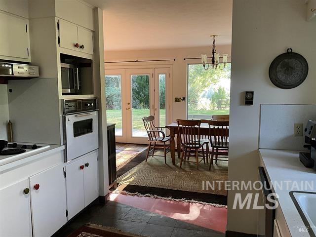 4778 River Road Property Photo 17