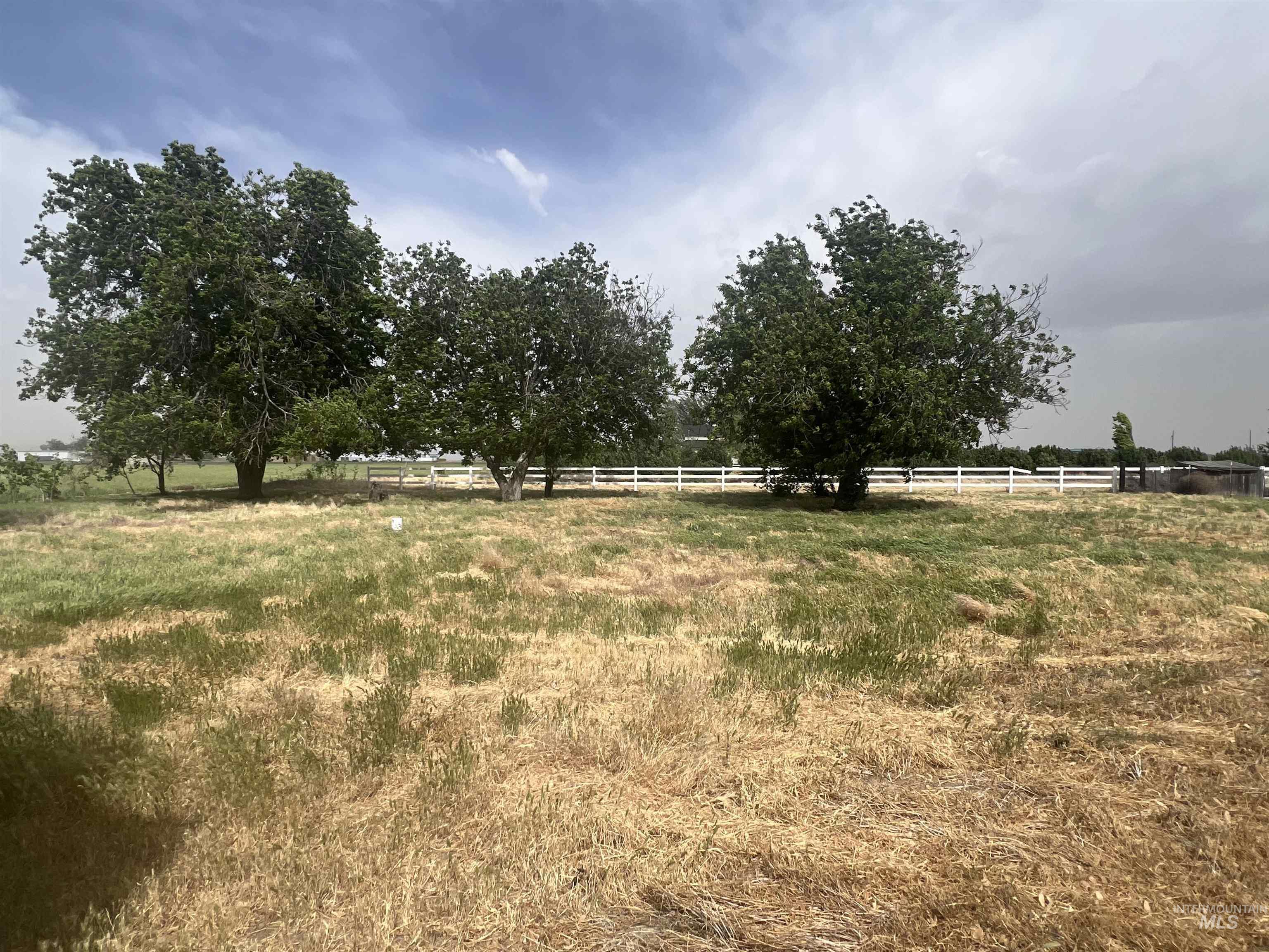 6810 Hwy 95 Property Photo 10